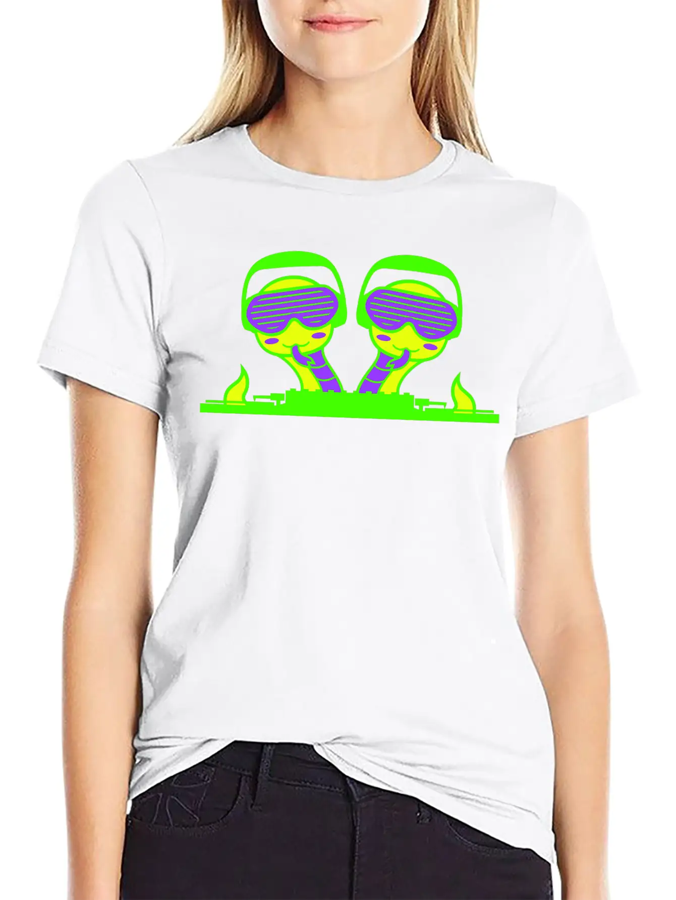 2 Funny Cool DJ Snakes Mixing Fun Music Party Club Stylish Everyday T-Shirt – Unisex Basic Cotton Tee