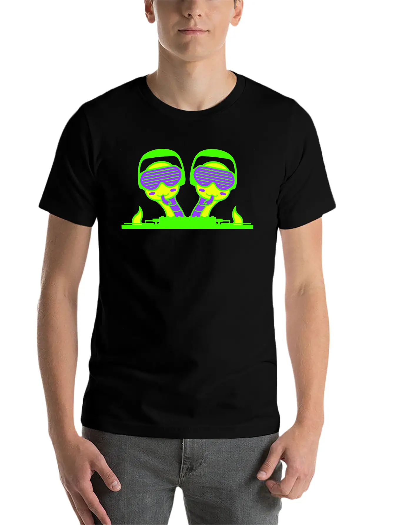 2 Funny Cool DJ Snakes Mixing Fun Music Party Club Stylish Everyday T-Shirt – Unisex Basic Cotton Tee
