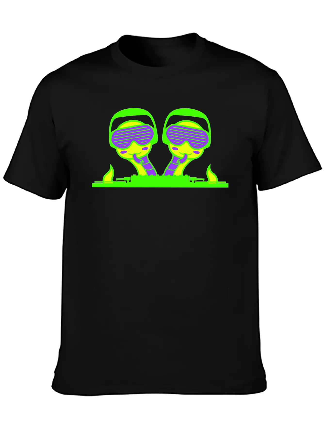 2 Funny Cool DJ Snakes Mixing Fun Music Party Club Stylish Everyday T-Shirt – Unisex Basic Cotton Tee