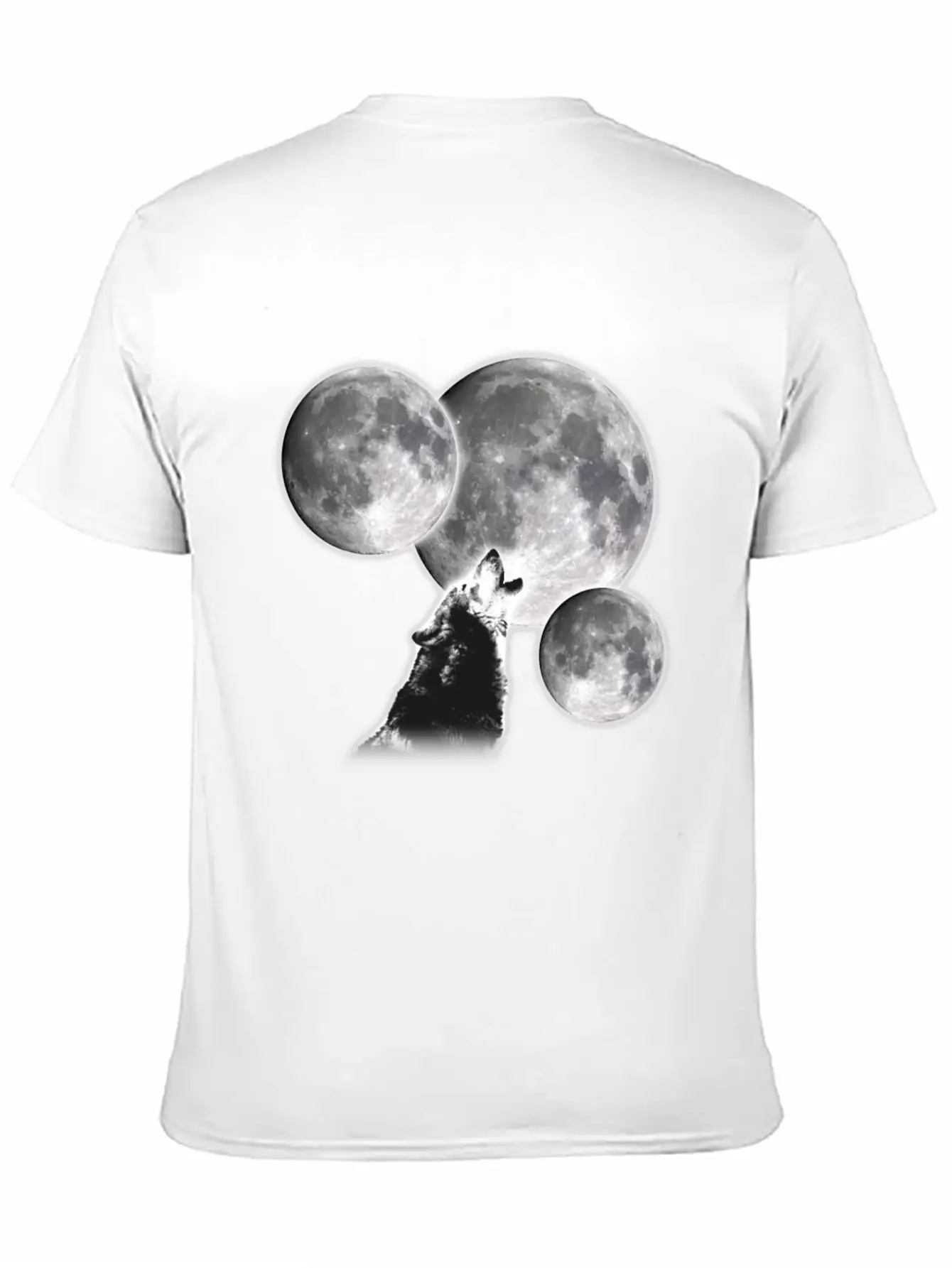3 Moons 1 Wolf Unisex Casual T-Shirt – Clean Design For Daily Comfort