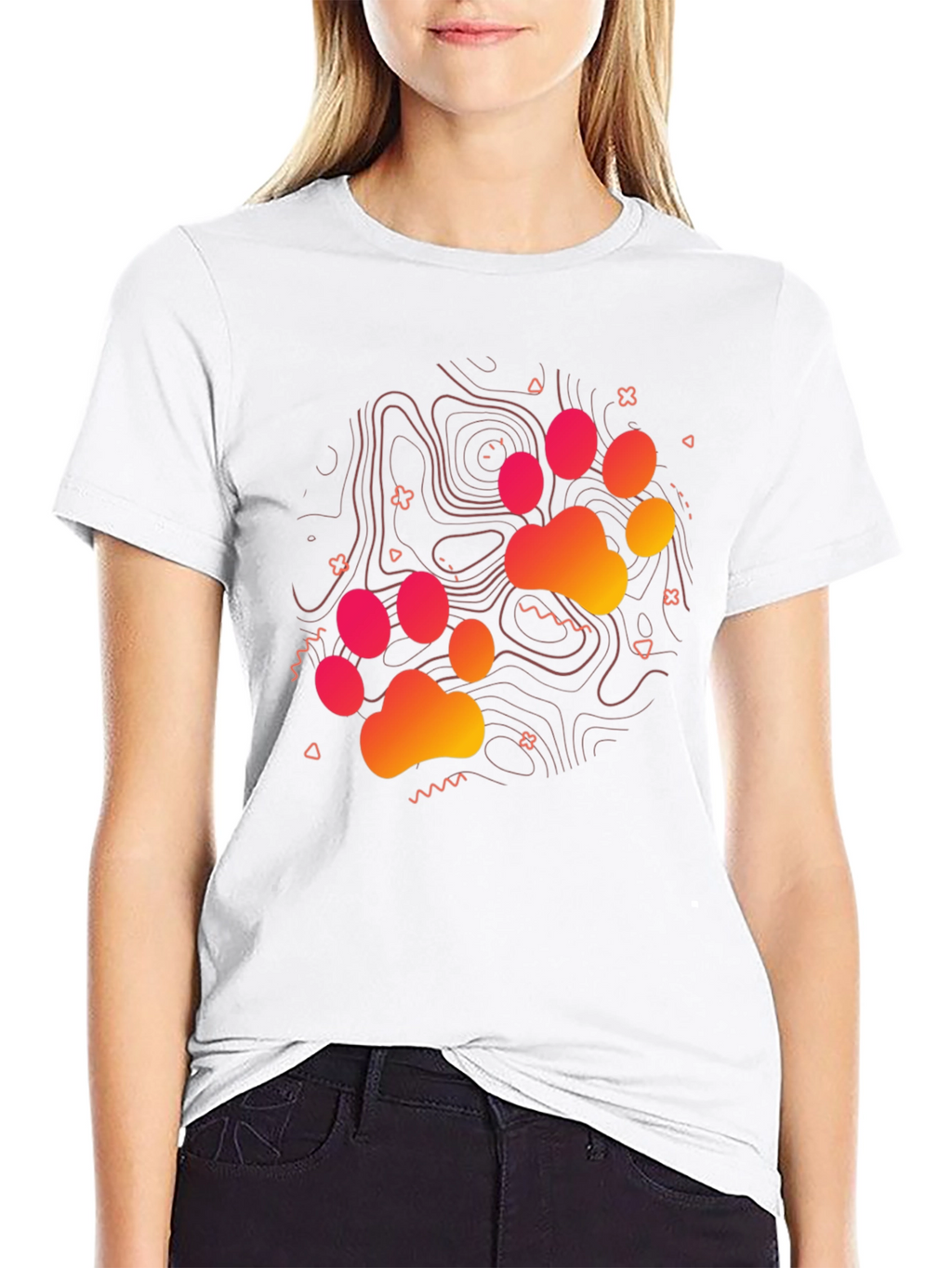 Cool Graphic Tee: Paw Print Design