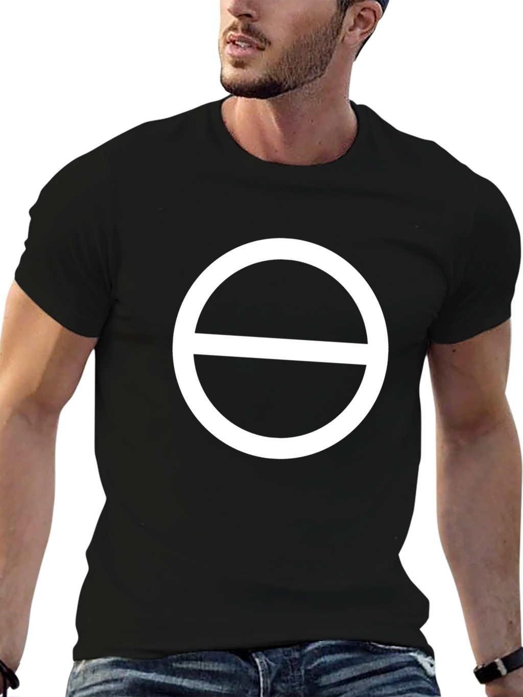 Graphic Tee: White Circle with Line Design