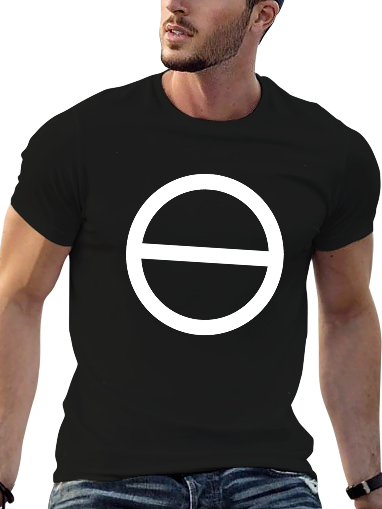 Graphic Tee: White Circle with Line Design