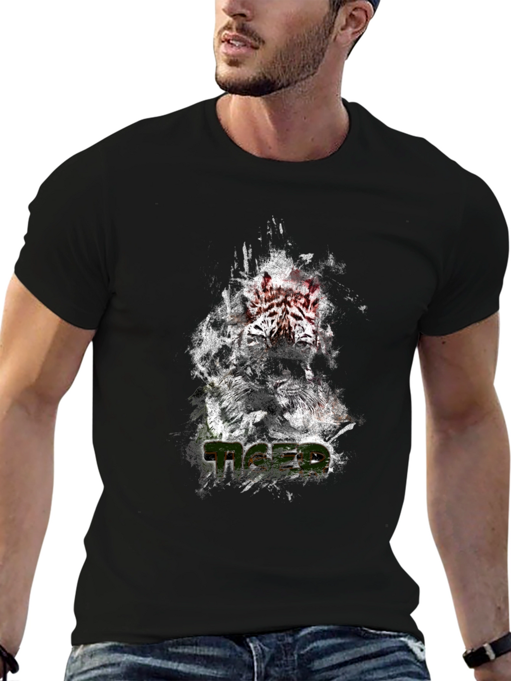 Tiger Graphic Tee - Stylish Black T-Shirt