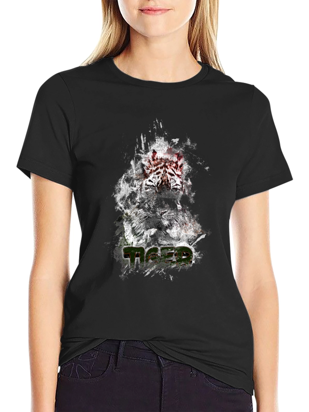 Tiger Graphic Tee - Stylish Black T-Shirt