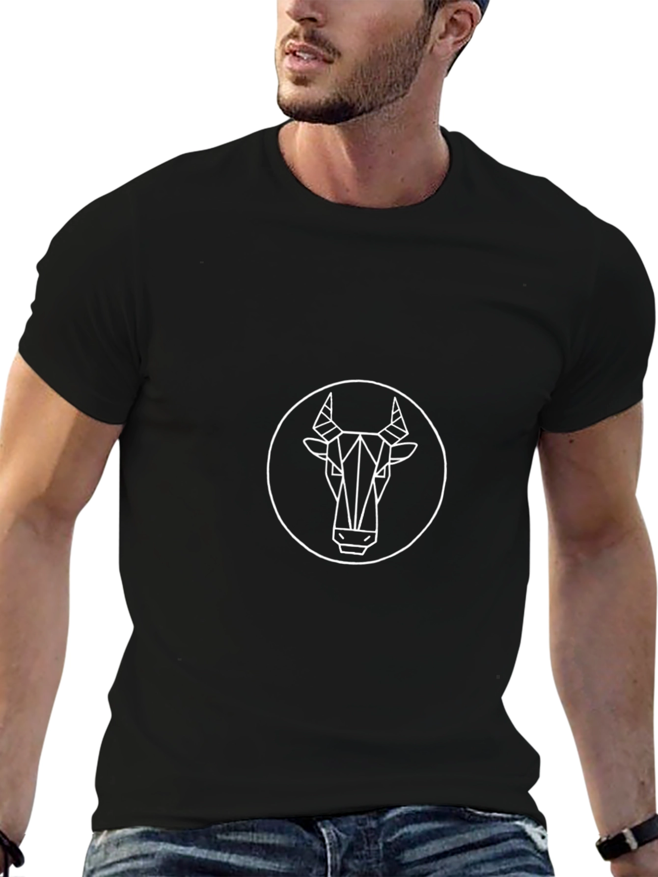 Geometric Bull Graphic Tee - Modern Black T-Shirt