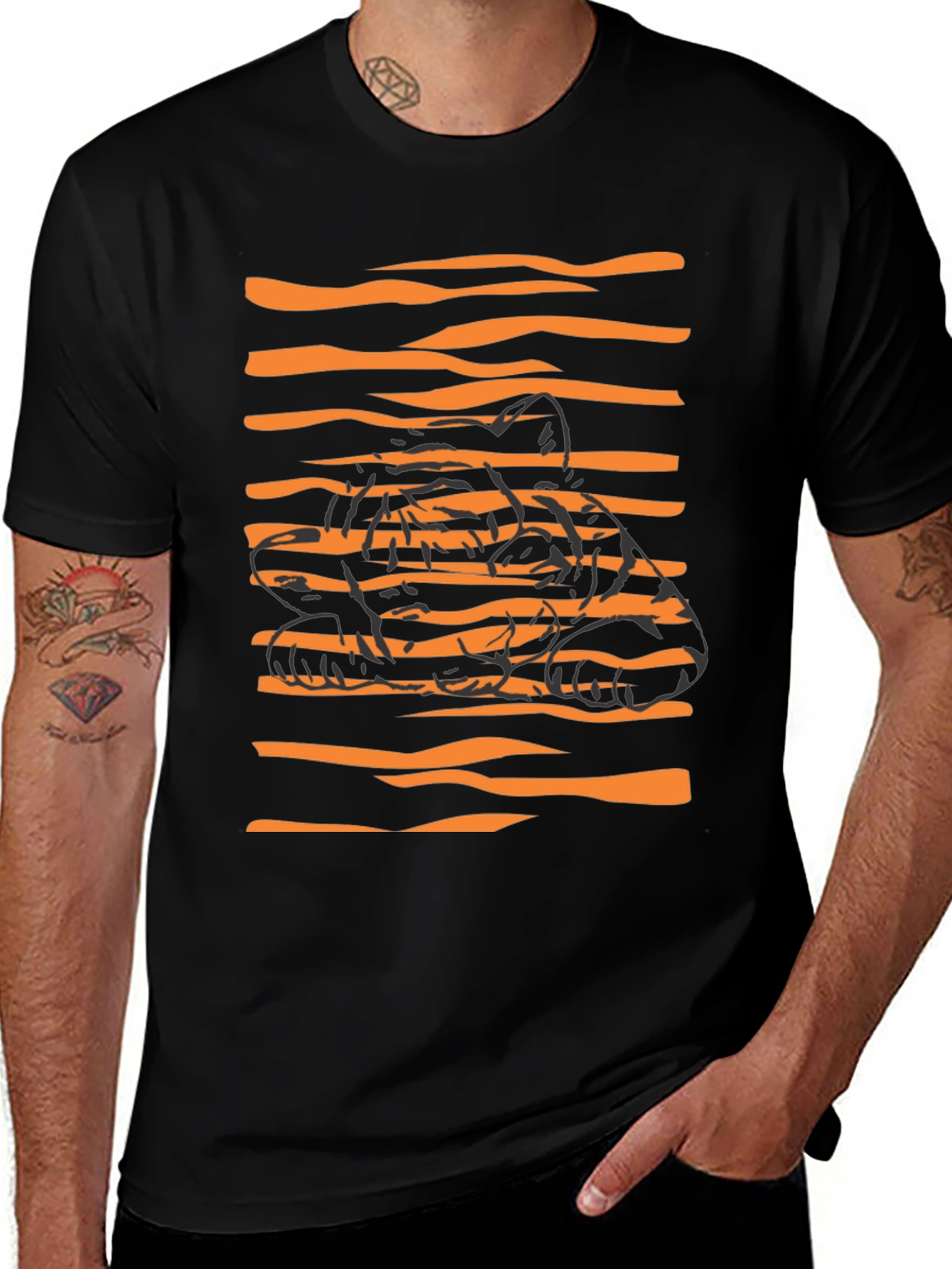 Striking Tiger Graphic Black T-Shirt