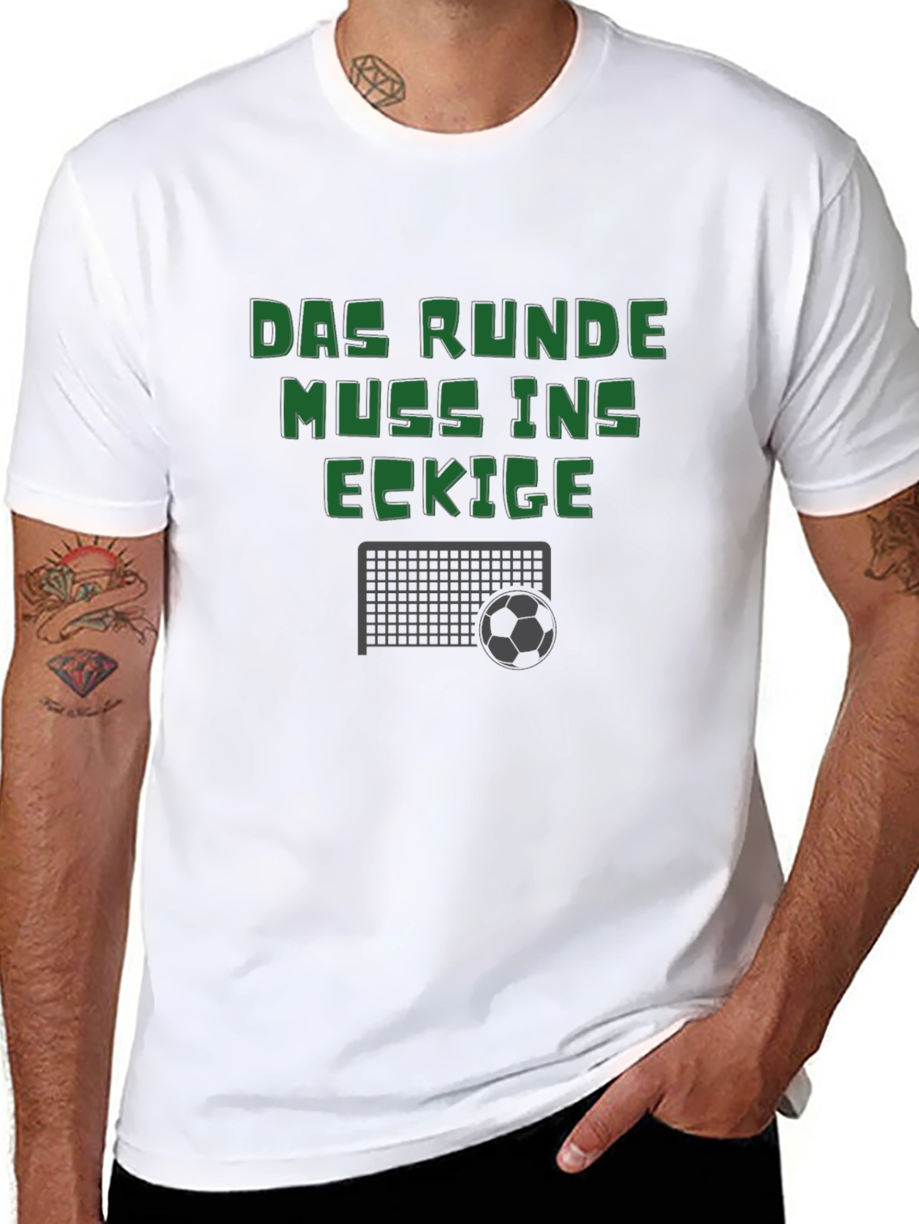 Das Runde Muss Ins Eckige T-Shirt - Soccer Football Tee