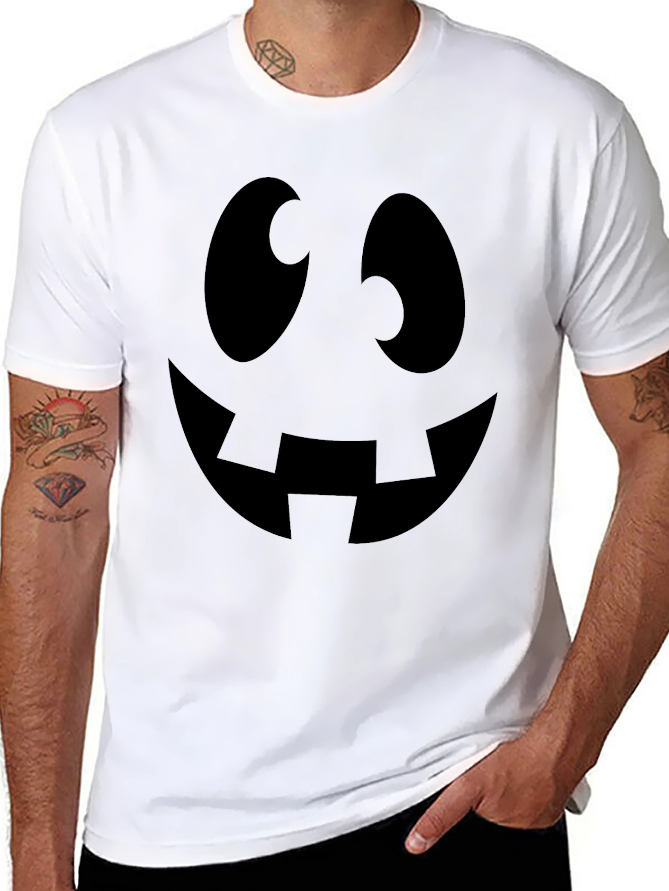 Spooky Smile Black T-Shirt | Halloween Costume