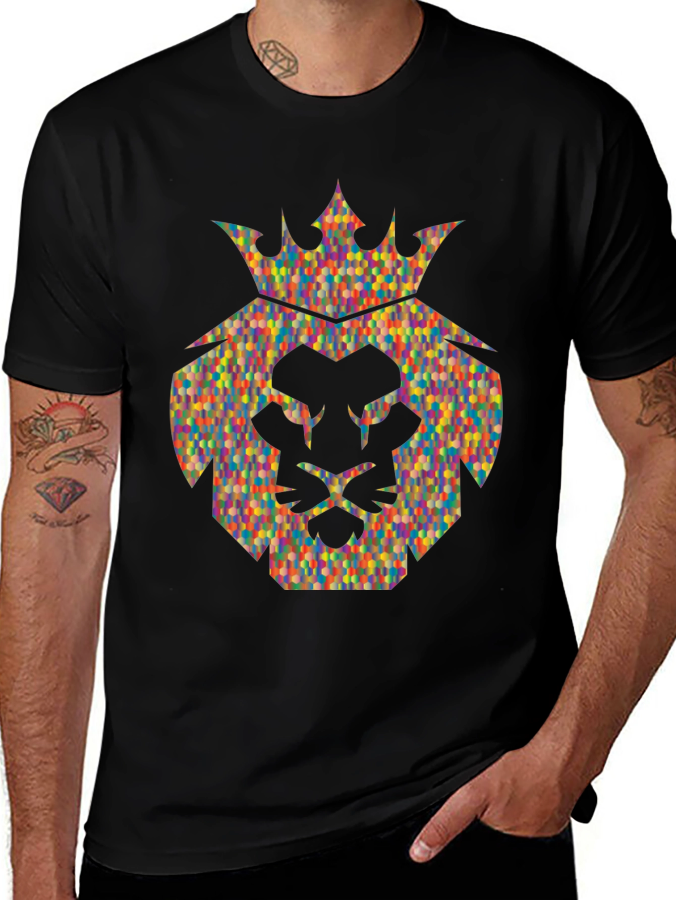 Lion Crown Graphic Tee - Stylish Mens Black T-Shirt