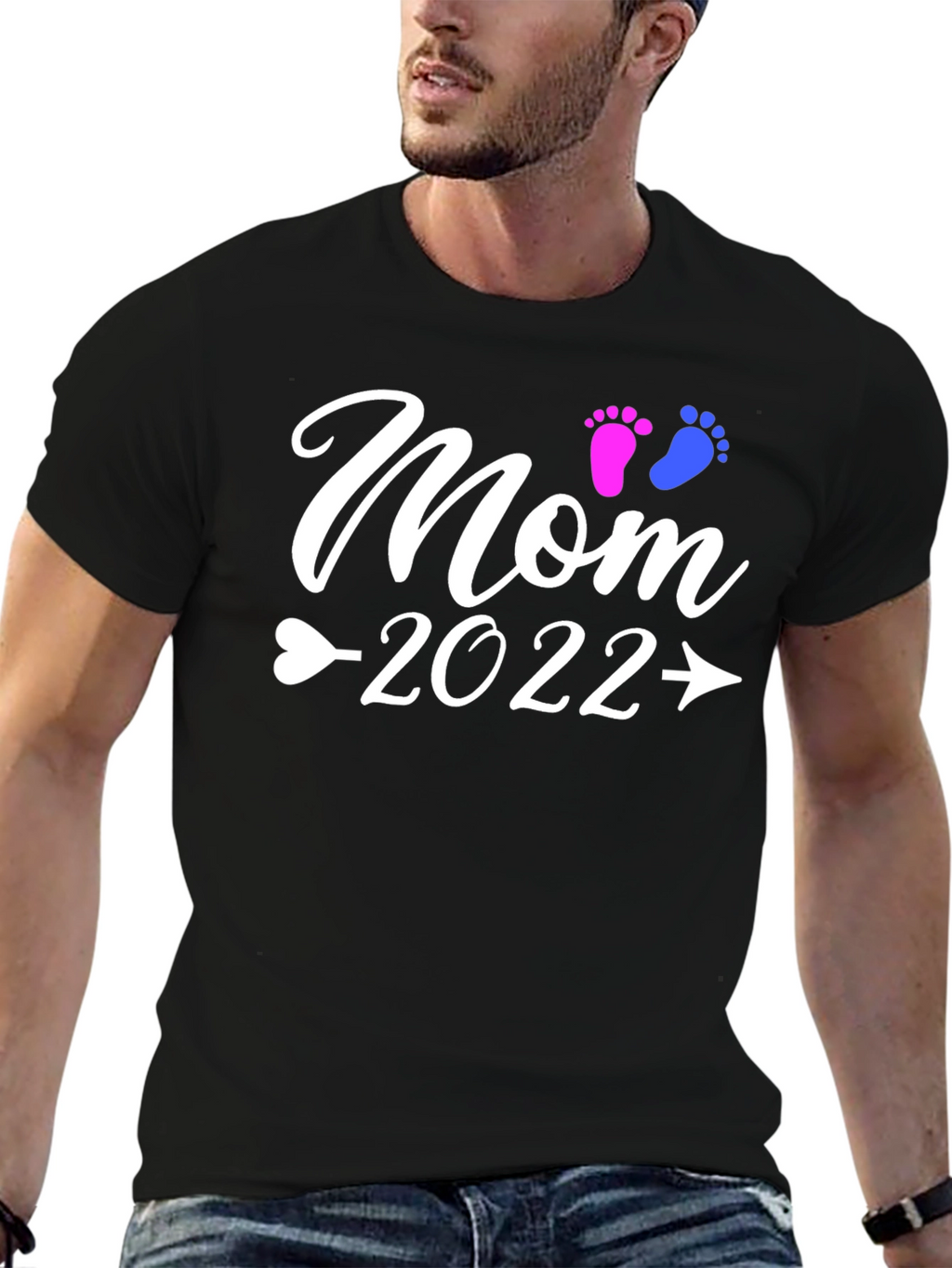 Mom 2022 Baby Footprints Graphic T-Shirt