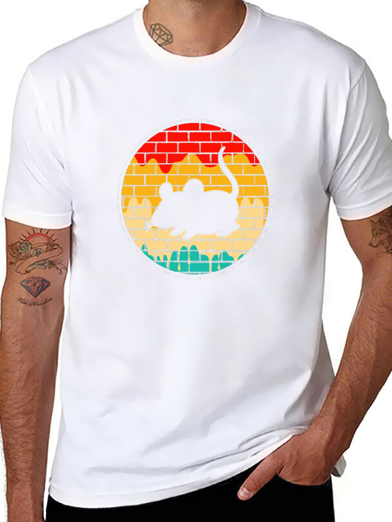 Retro Mouse Graphic Tee - Vintage Style