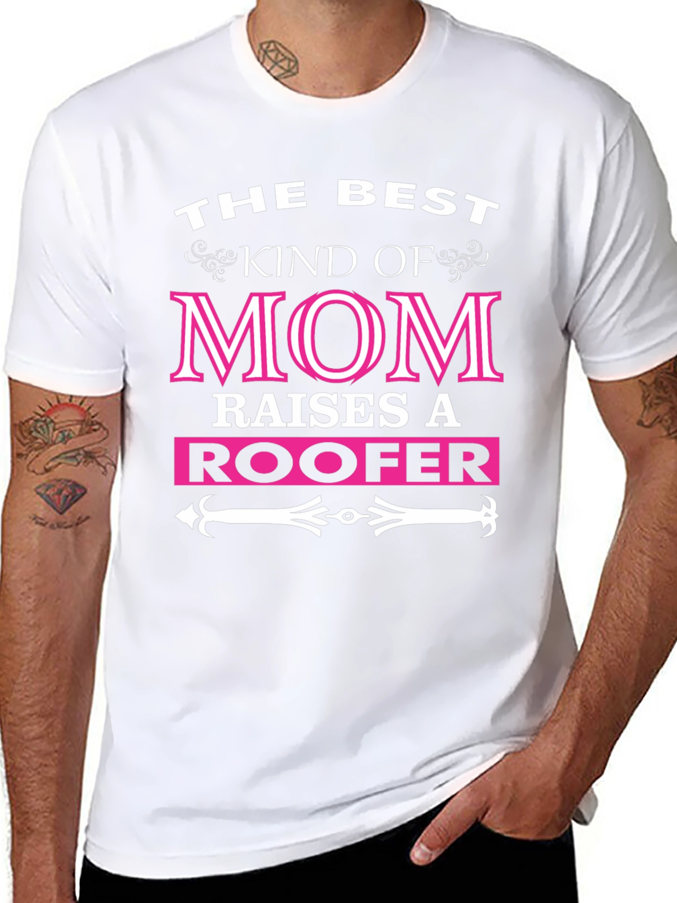 Best Kind of Mom Raises a Roofer Black Graphic Tee
