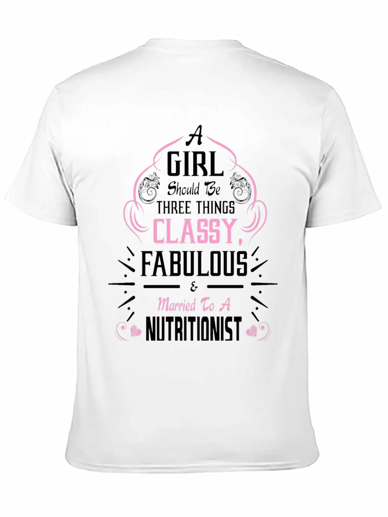 A Girl Should Be Three Things Classy Fabulous & Unisex Casual T-Shirt – Clean Design For Daily Comfort