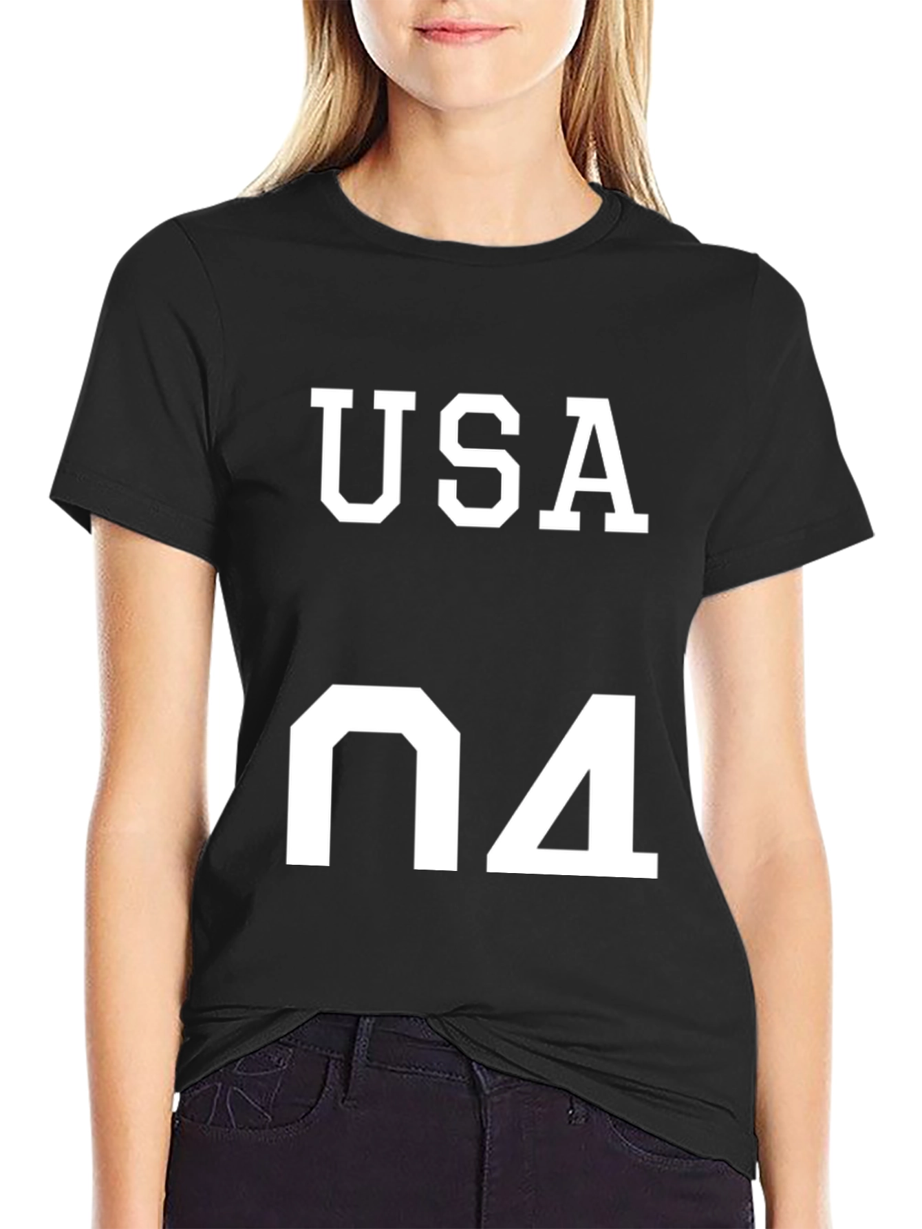 USA 04 T-Shirt - Bold Graphic Tee