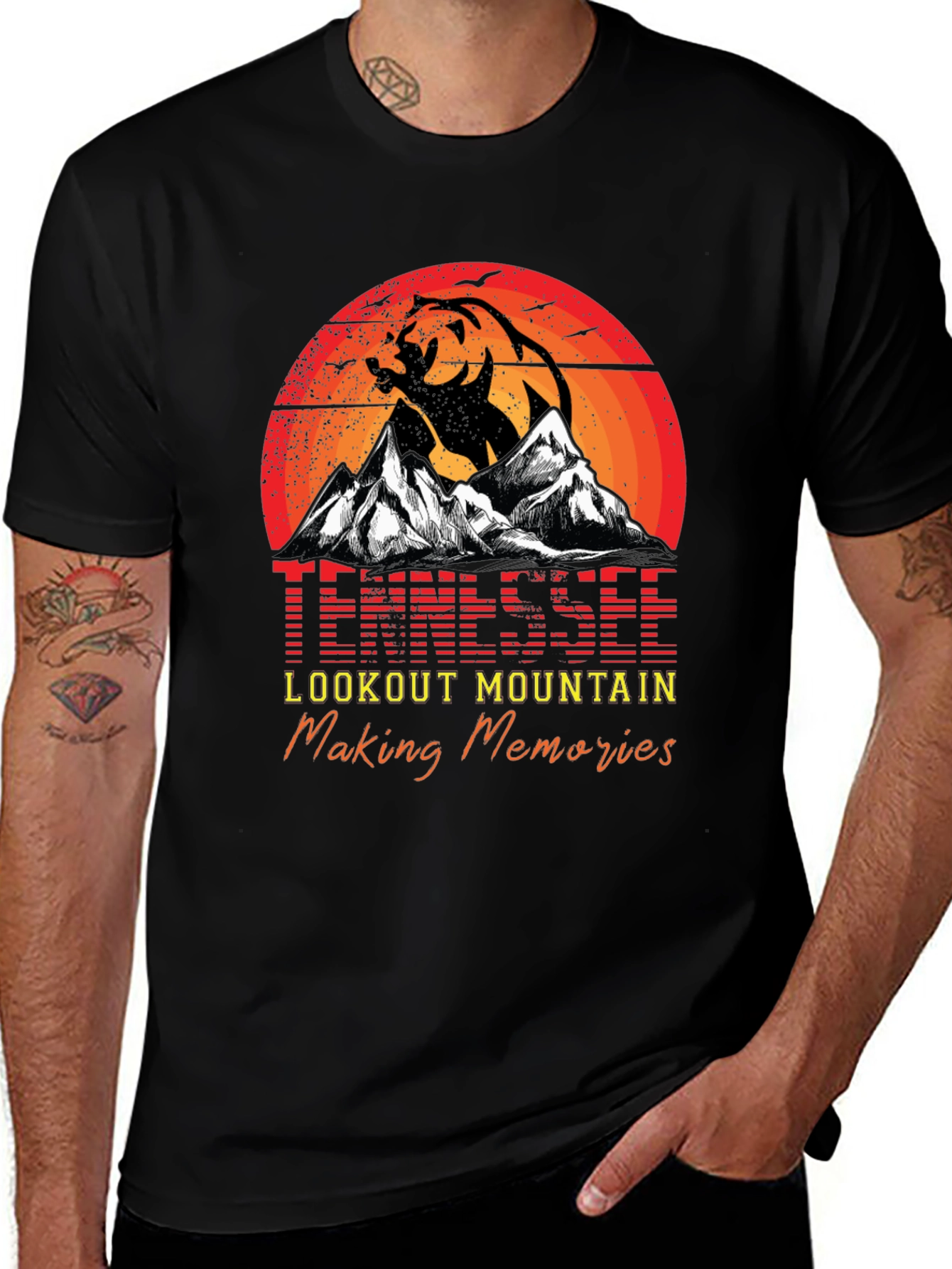 Tennessee Lookout Mountain Bear Graphic T-Shirt