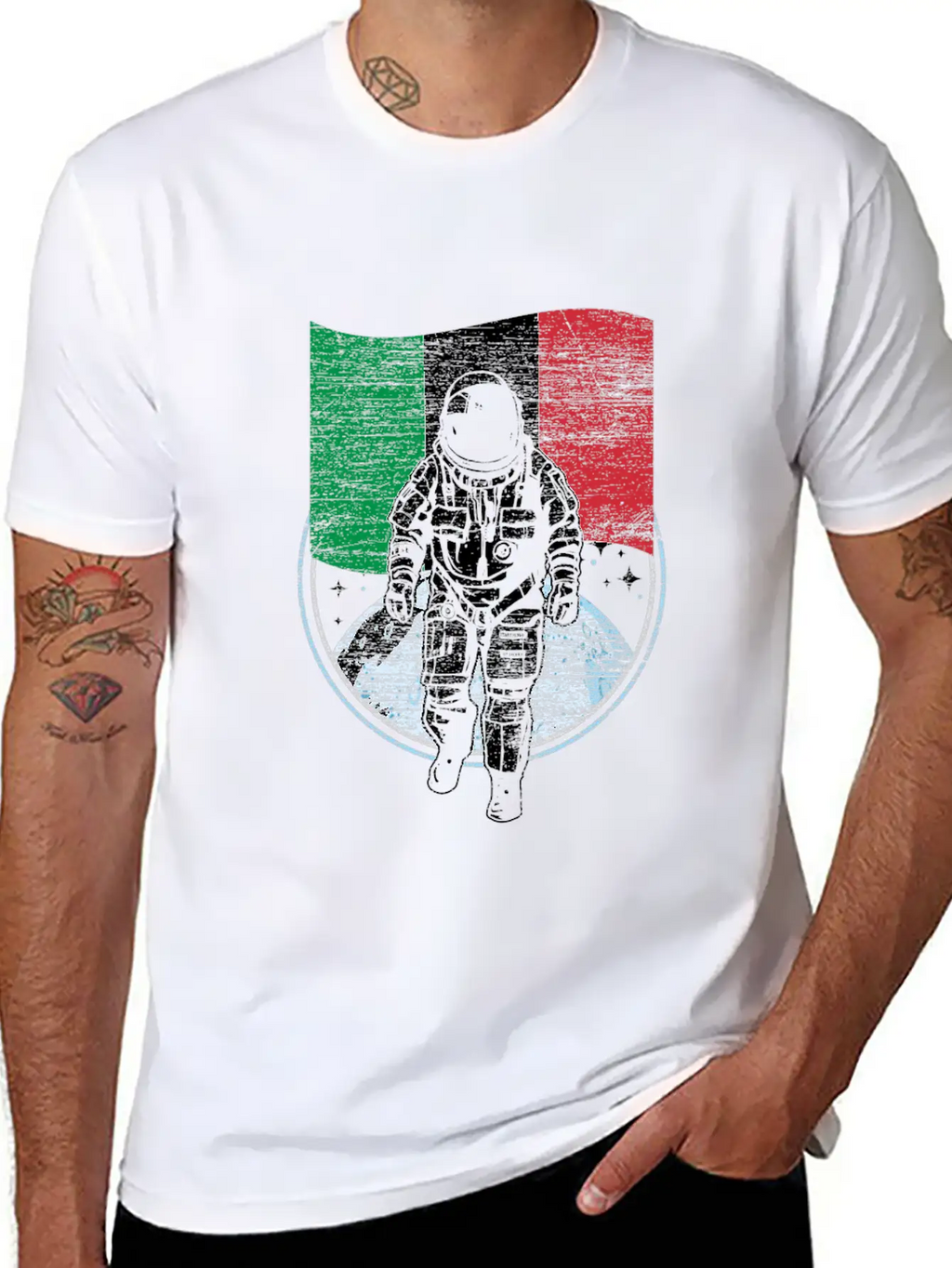 Astronaut Moon Italy Flag Classic Fit Graphic Tee For Daily Comfort – Unisex Cotton Shirt