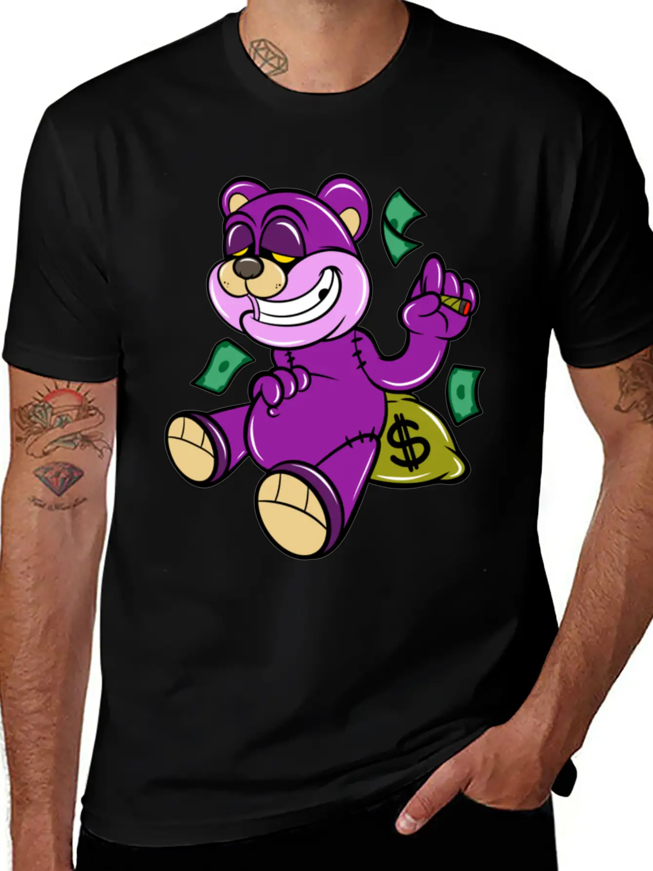 Bear And Money Bag Cartoon Casual Graphic T-Shirt – Simple And Comfortable Daily Wear