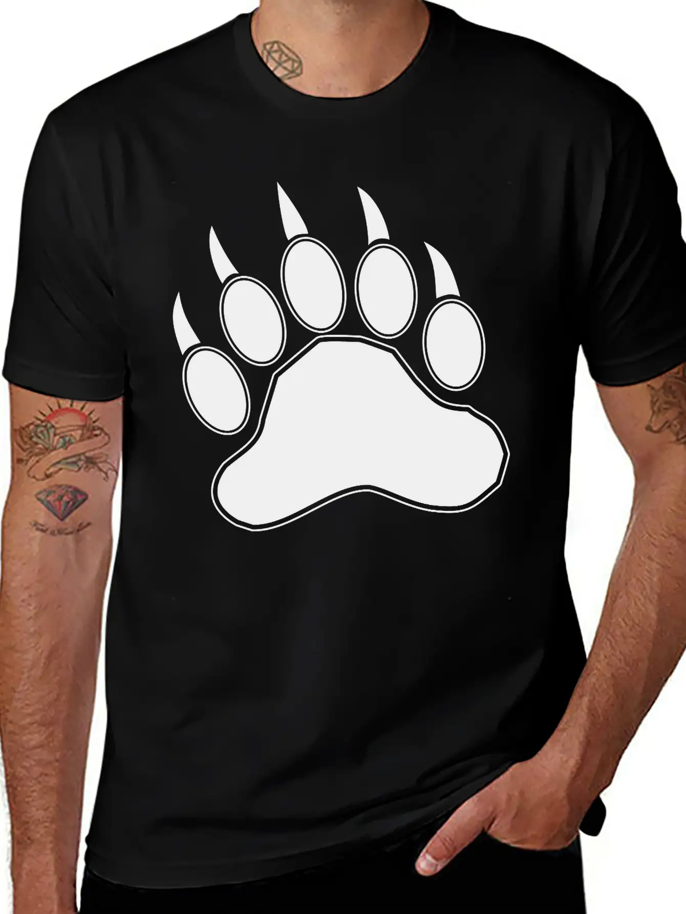 Bear Claw Casual Graphic T-Shirt – Simple And Comfortable Daily Wear