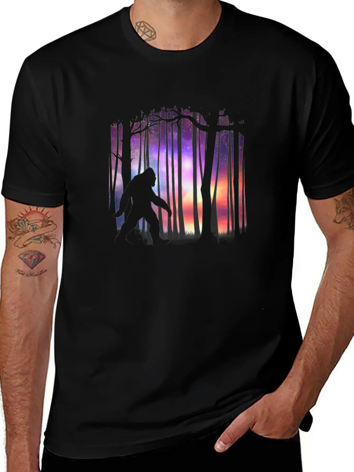 Bigfoot Northern Lights - Space Galaxy Aurora Unisex Casual T-Shirt – Clean Design For Daily Comfort