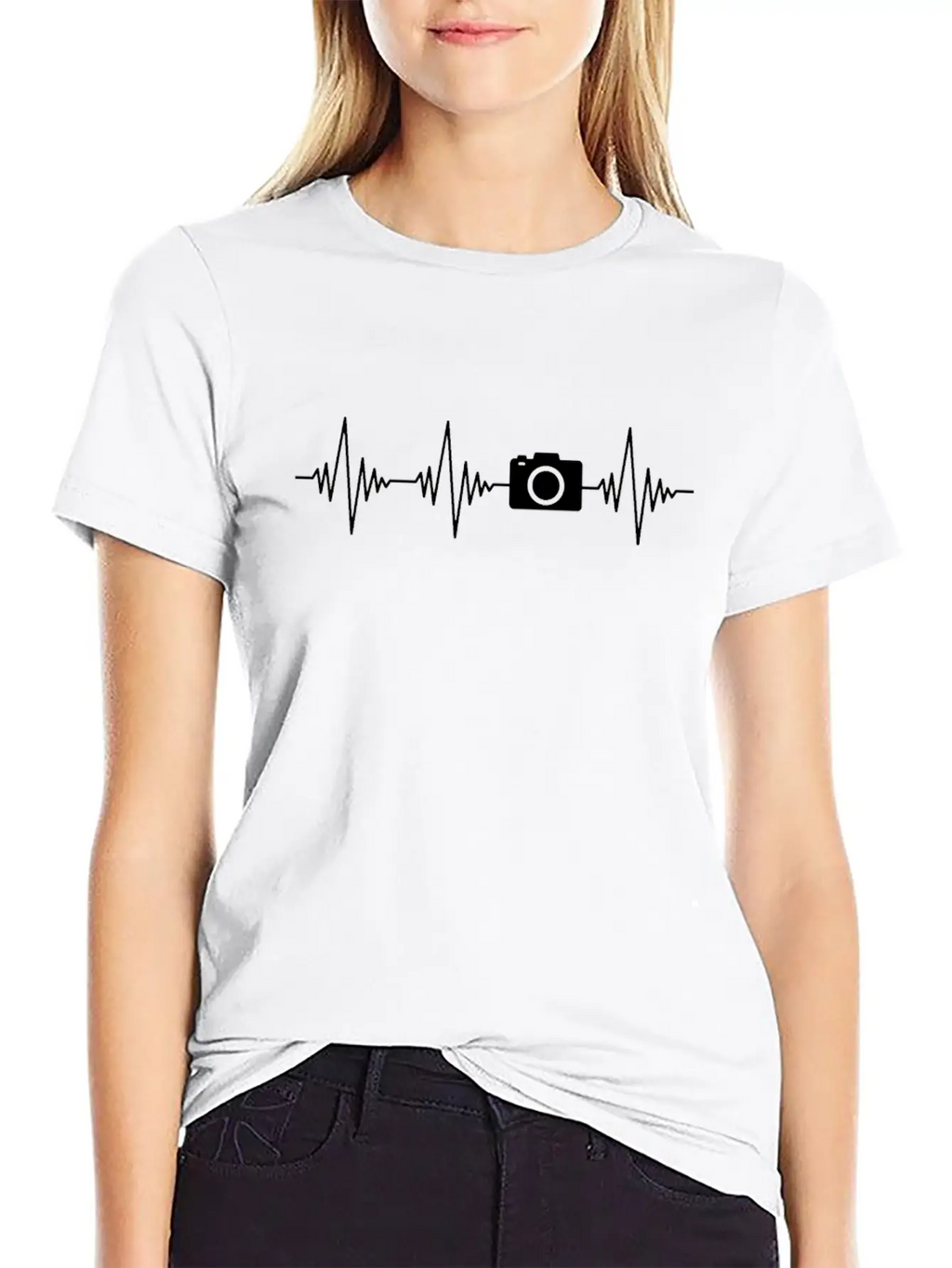 Camera Heartbeat Unisex Casual T-Shirt – Clean Design For Daily Comfort