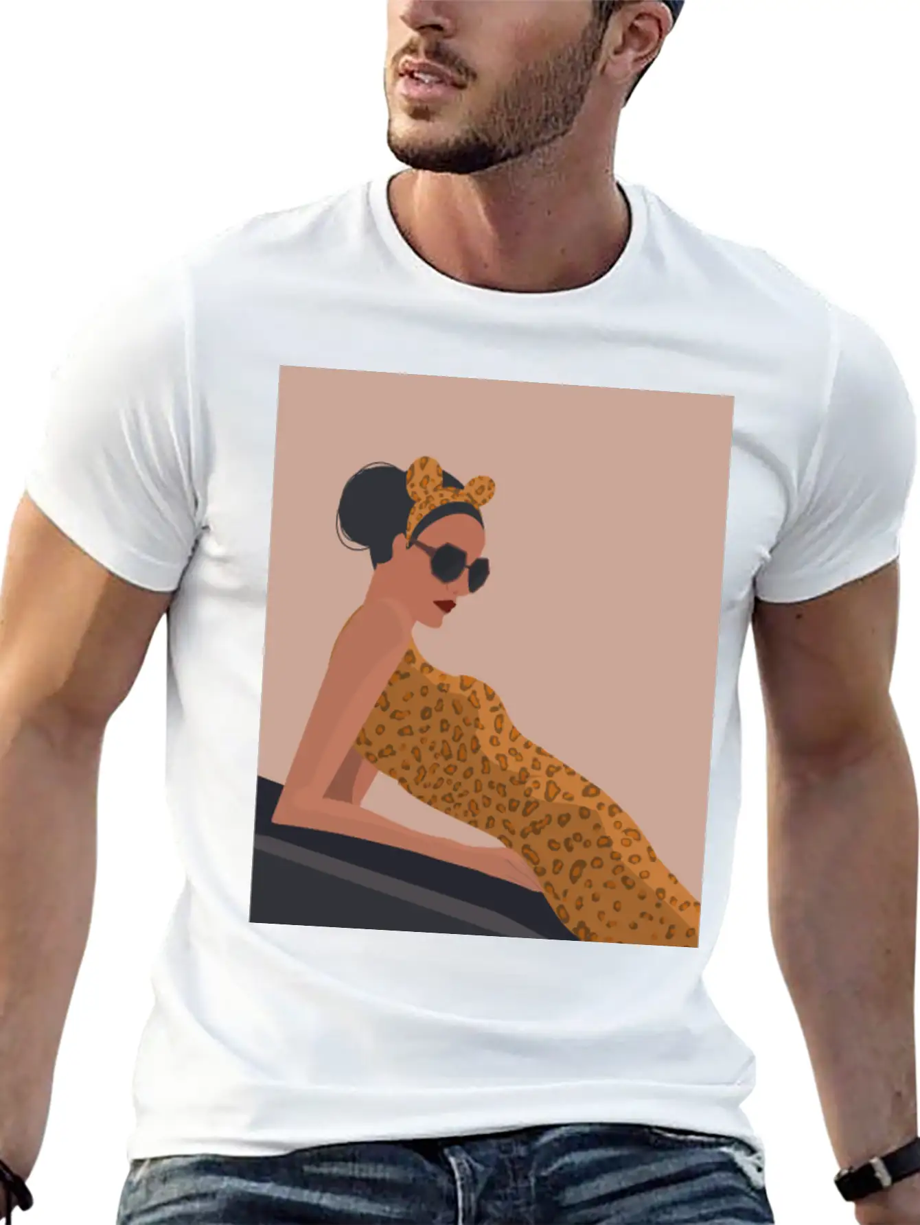 Cheetah Fashion Girl Unisex Casual T-Shirt – Clean Design For Daily Comfort