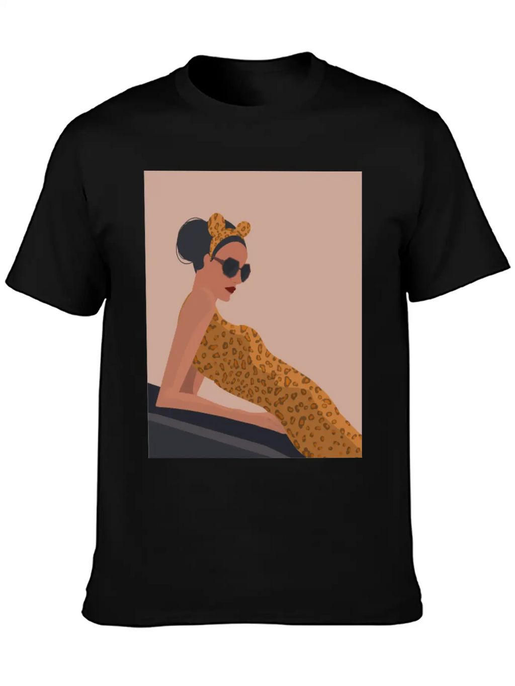 Cheetah Fashion Girl Unisex Casual T-Shirt – Clean Design For Daily Comfort