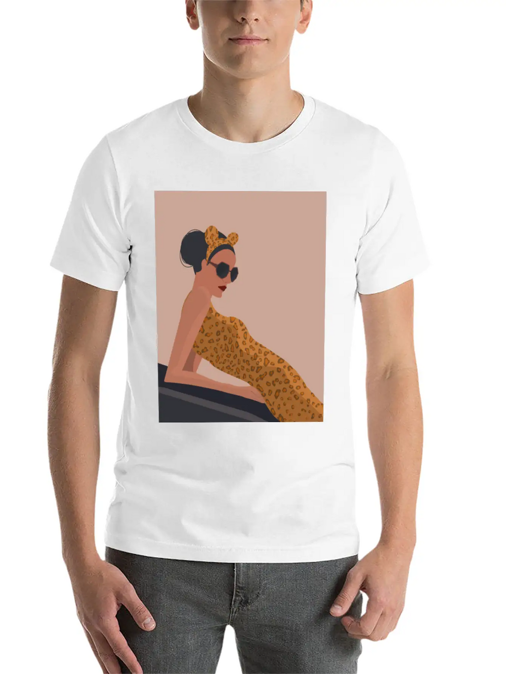 Cheetah Fashion Girl Unisex Casual T-Shirt – Clean Design For Daily Comfort
