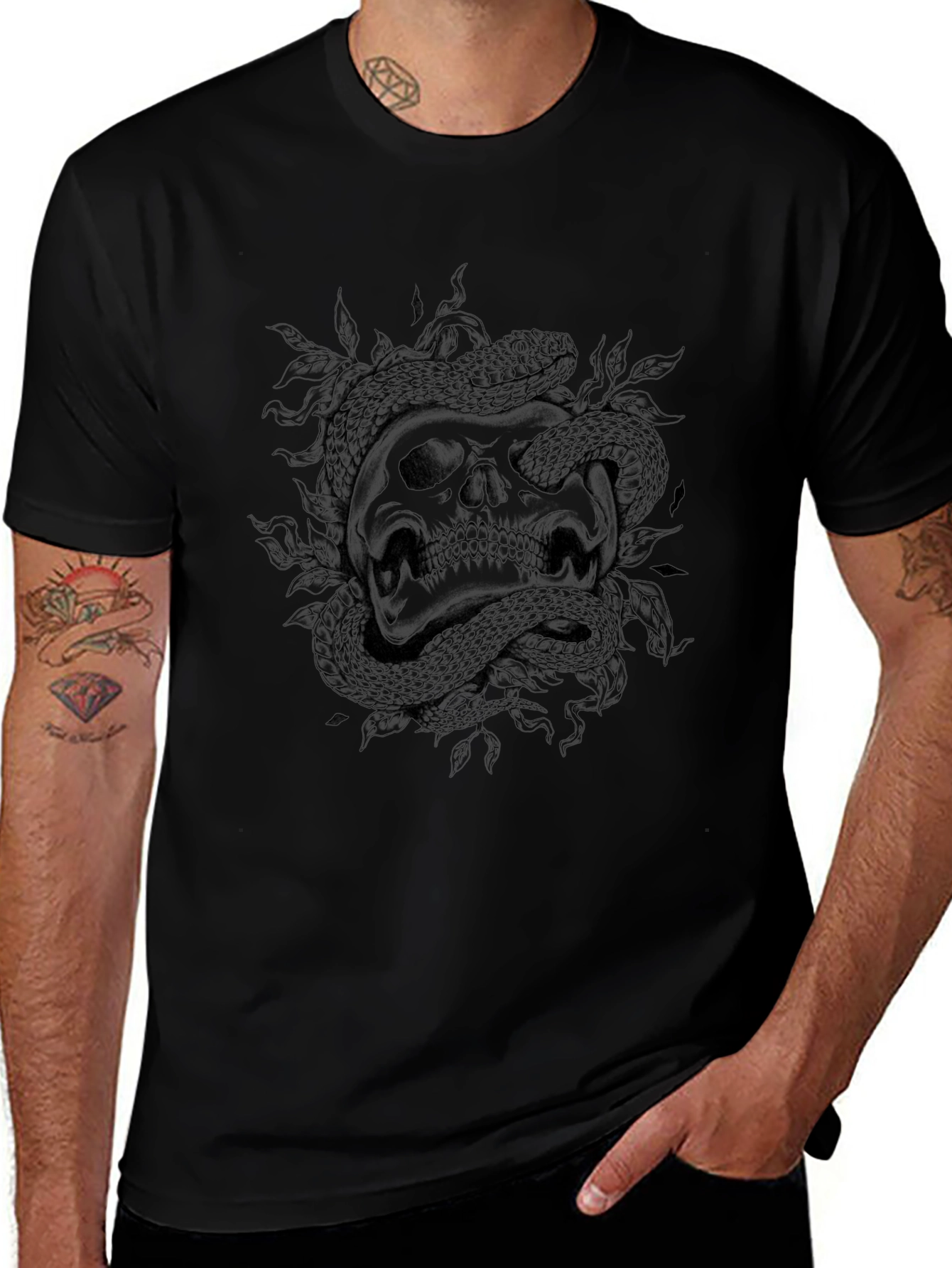 Skull and Snake Graphic Print T-Shirt