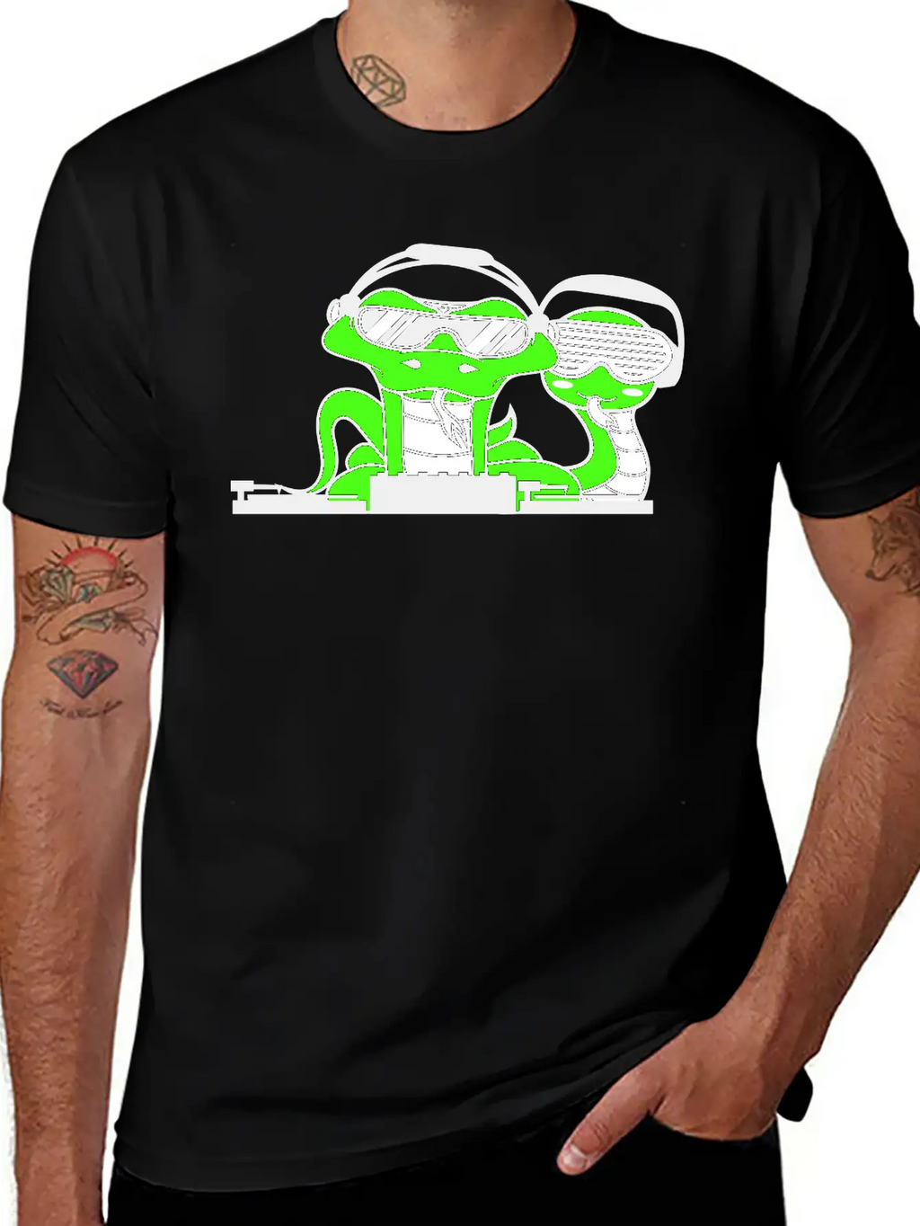 DJ Team 2 Snakes Friends Snake Crew Music Party Unisex Short Sleeve Soft Cotton T-Shirt – Casual Everyday Wear