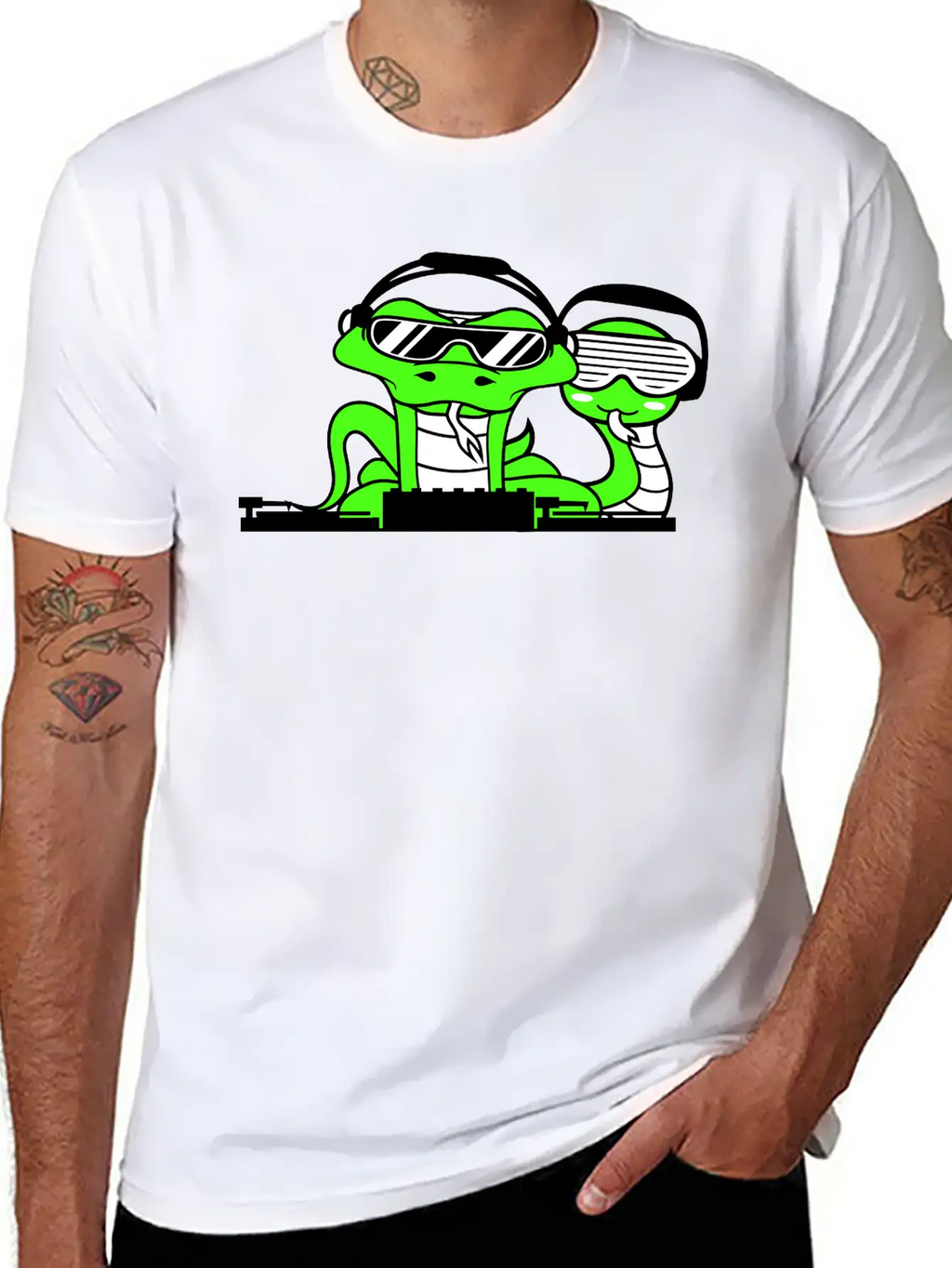 DJ Team 2 Snakes Friends Snake Crew Music Party Unisex Short Sleeve Soft Cotton T-Shirt – Casual Everyday Wear