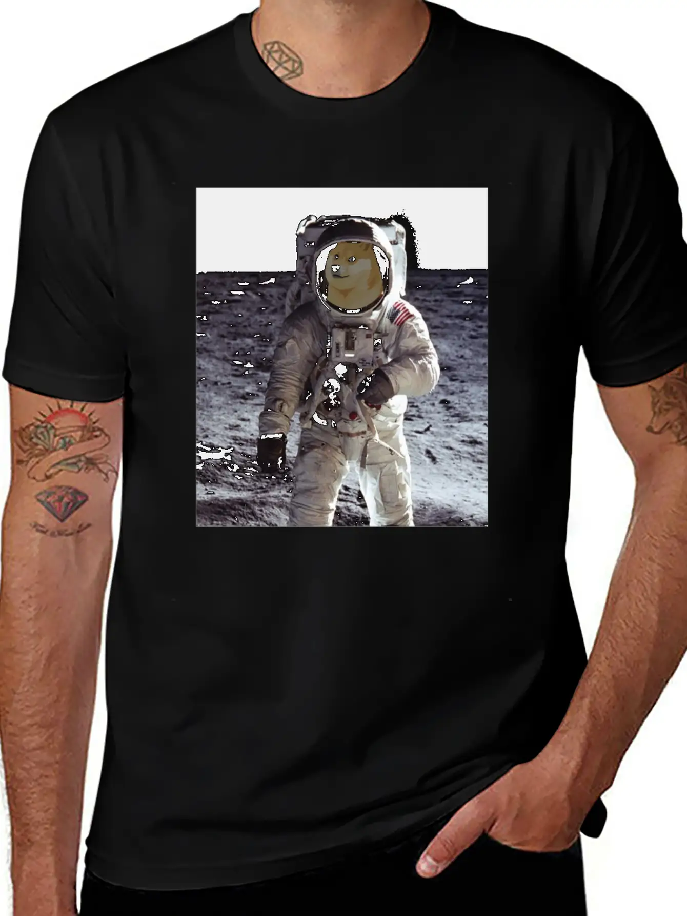 Dogecoin Cool Astronaut - Blockchain Crypto Unisex Casual T-Shirt – Clean Design For Daily Comfort