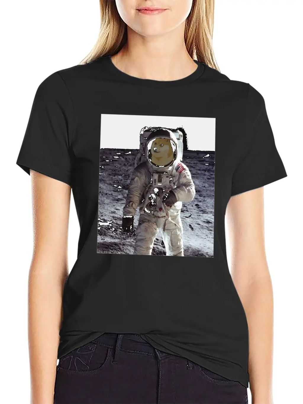 Dogecoin Cool Astronaut - Blockchain Crypto Unisex Casual T-Shirt – Clean Design For Daily Comfort
