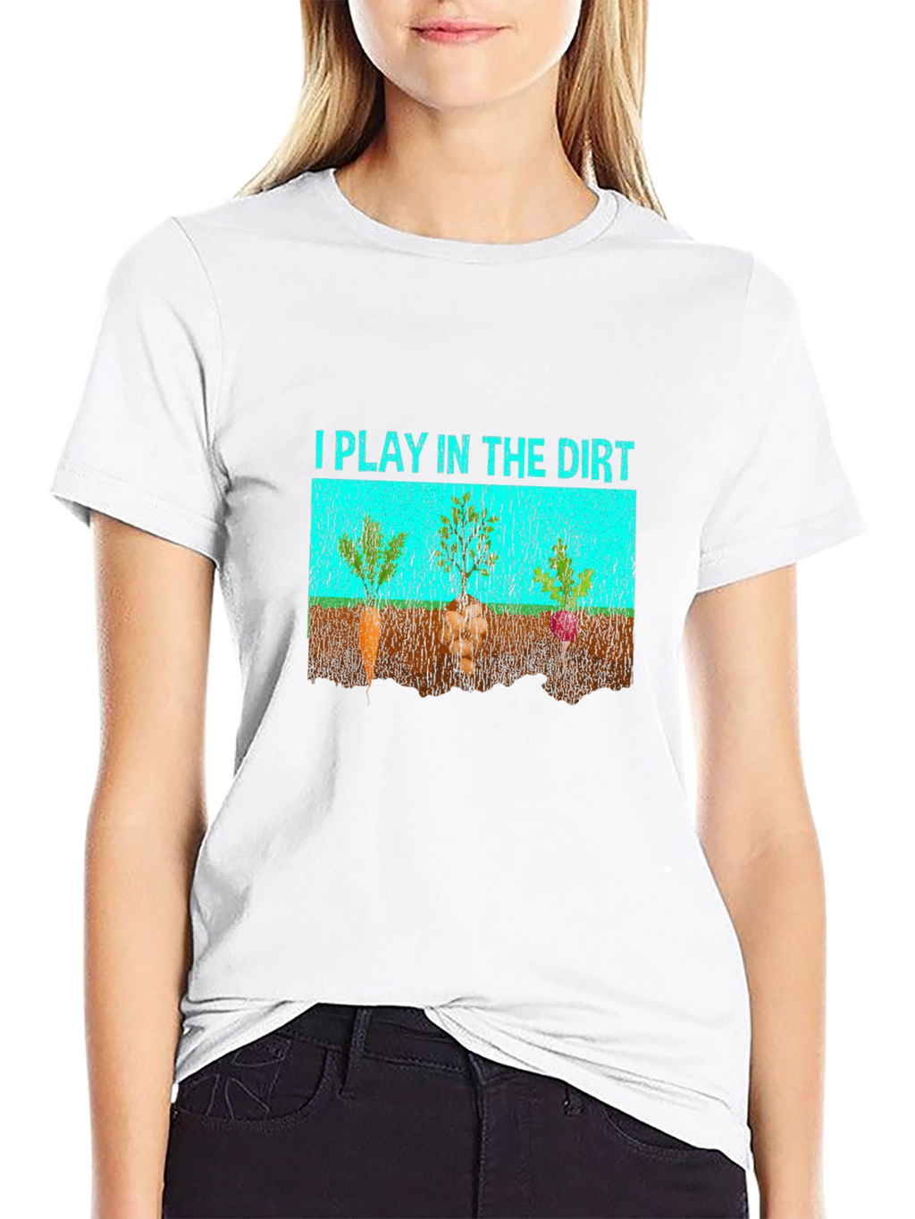 I Play in the Dirt Graphic T-Shirt