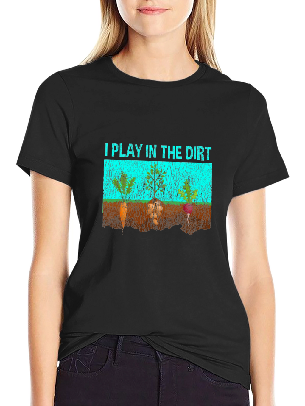 I Play in the Dirt Graphic T-Shirt