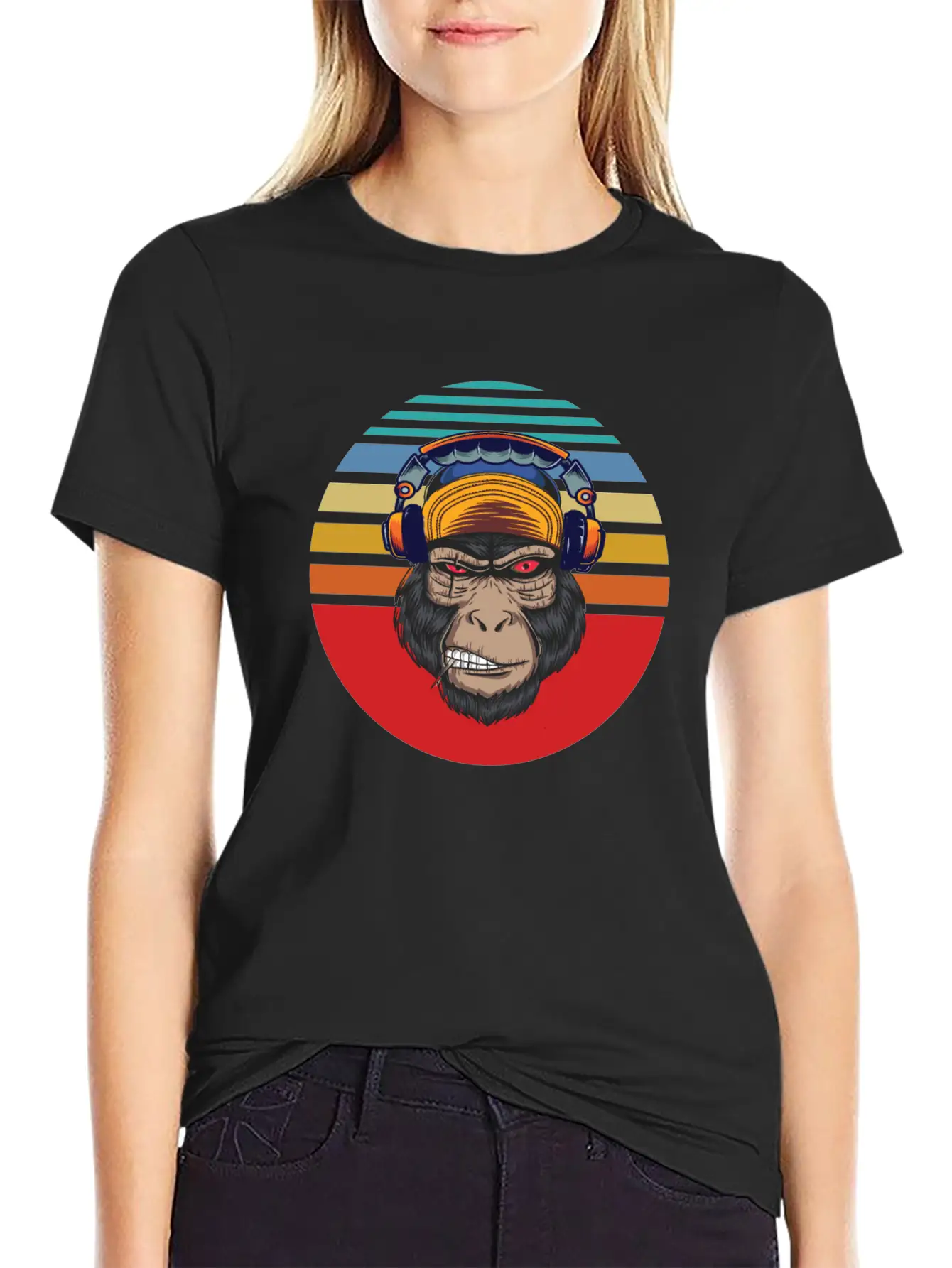 Gorilla Headphones Sunset Retro Stylish Everyday T-Shirt – Unisex Basic Cotton Tee