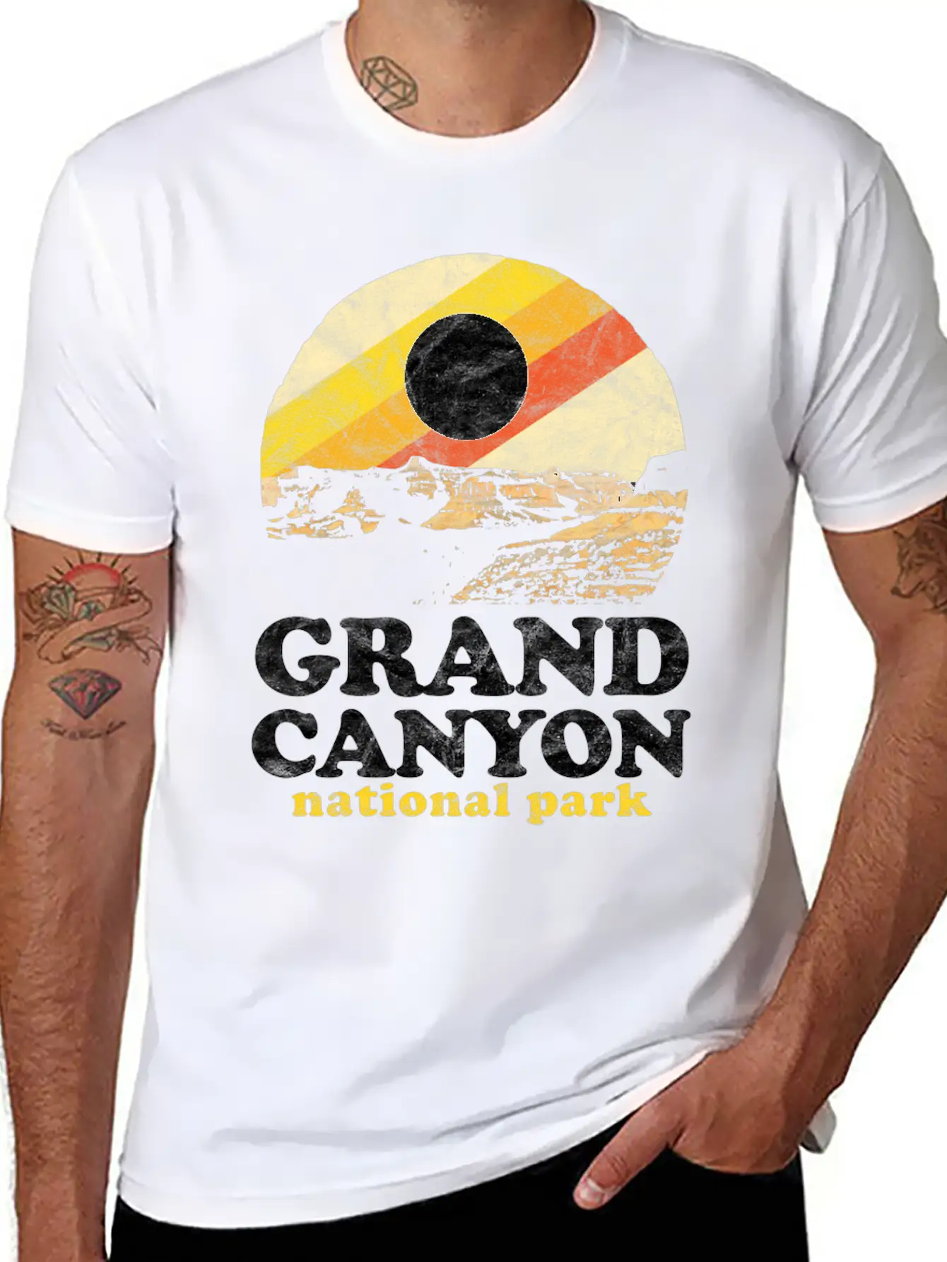Grand Canyon Eighties Unisex Casual T-Shirt – Clean Design For Daily Comfort