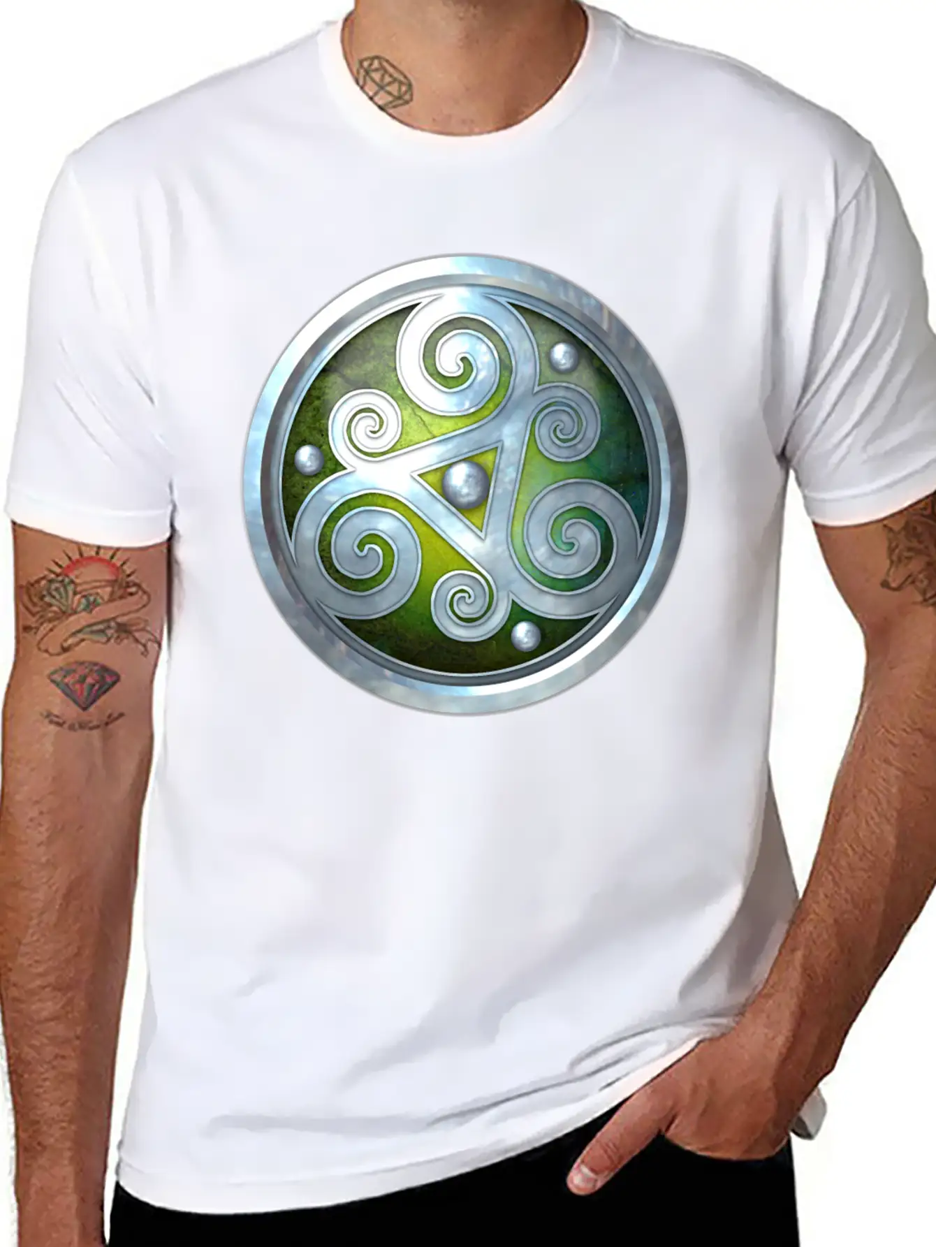 Green Celtic Triskelion Unisex Short Sleeve Soft Cotton T-Shirt – Casual Everyday Wear