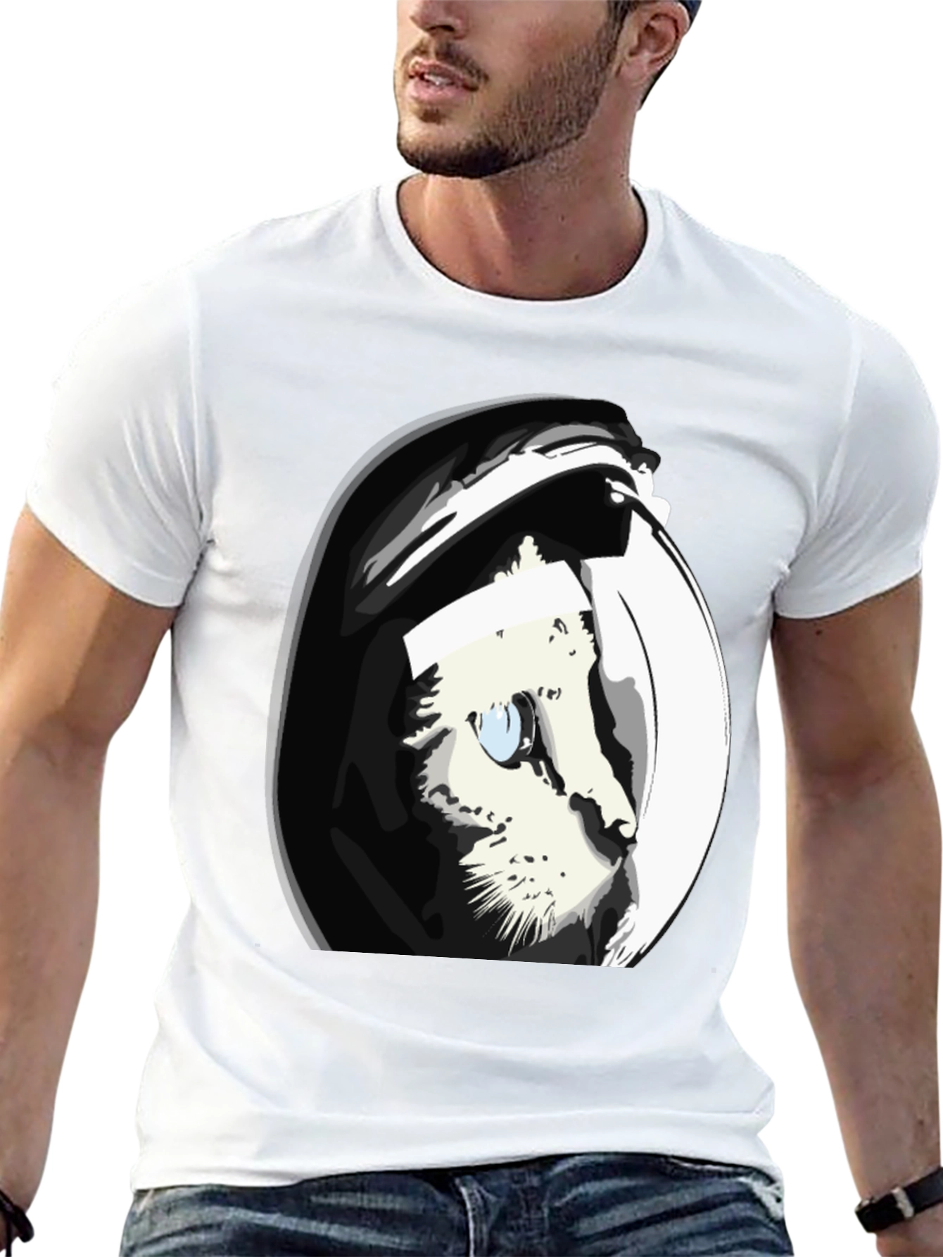 Cat Astronaut Graphic Tee - Cool Black T-Shirt