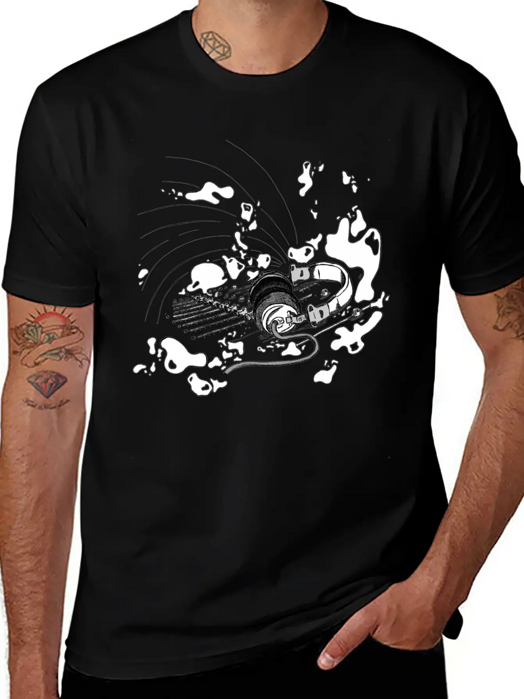 Headphone Splash Unisex Casual T-Shirt – Clean Design For Daily Comfort