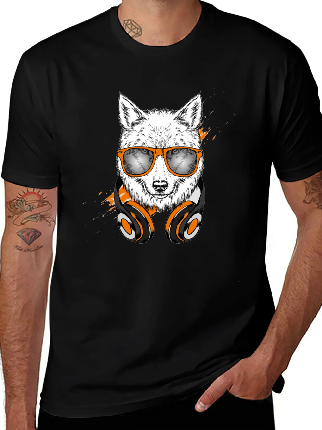 Hipster Wolf With Headphones Casual Graphic T-Shirt – Simple And Comfortable Daily Wear