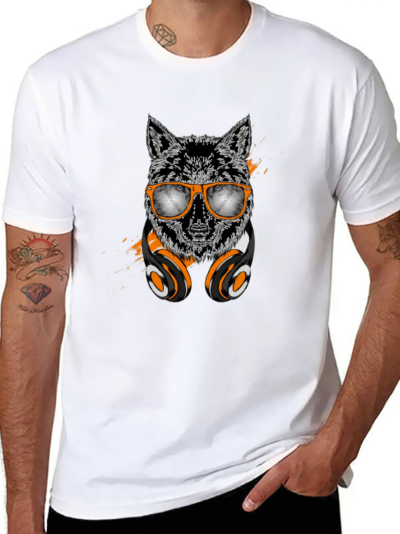 Hipster Wolf With Headphones Casual Graphic T-Shirt – Simple And Comfortable Daily Wear