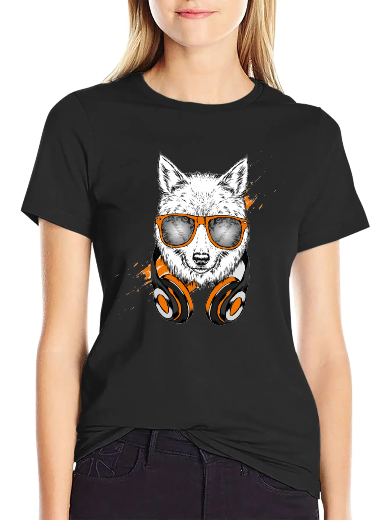 Hipster Wolf With Headphones Casual Graphic T-Shirt – Simple And Comfortable Daily Wear
