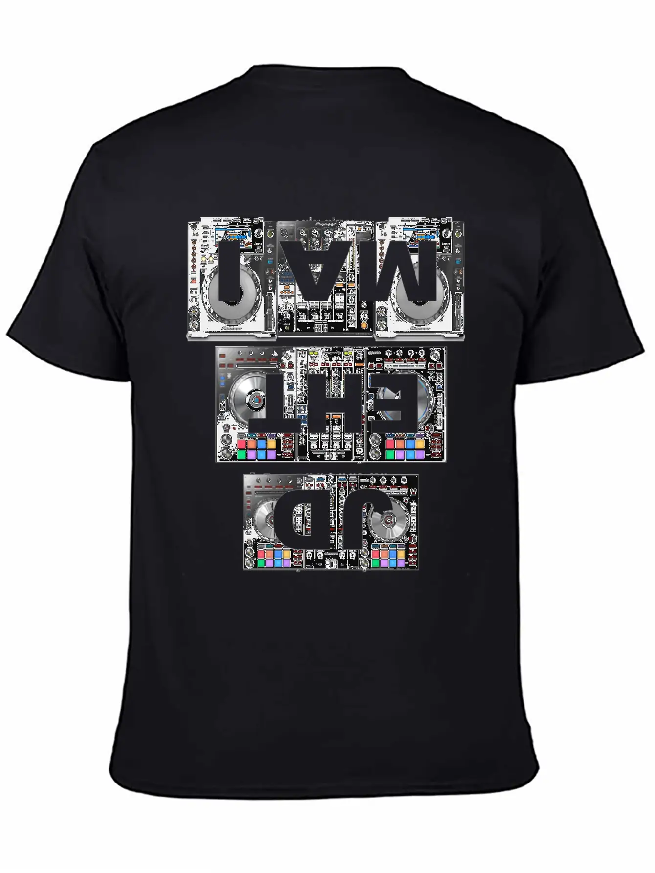 I AM THE DJ - Club Party Festival Rave Electro Gif Unisex Short Sleeve Soft Cotton T-Shirt – Casual Everyday Wear