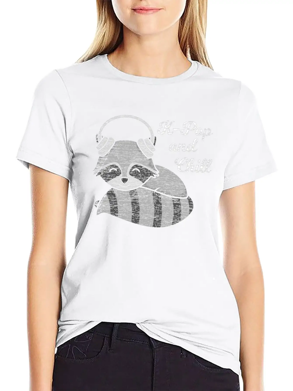 K-Pop And Chill Kpop South Korean Racoon Vintage Breathable Soft Cotton T-Shirt – Timeless Casual Look