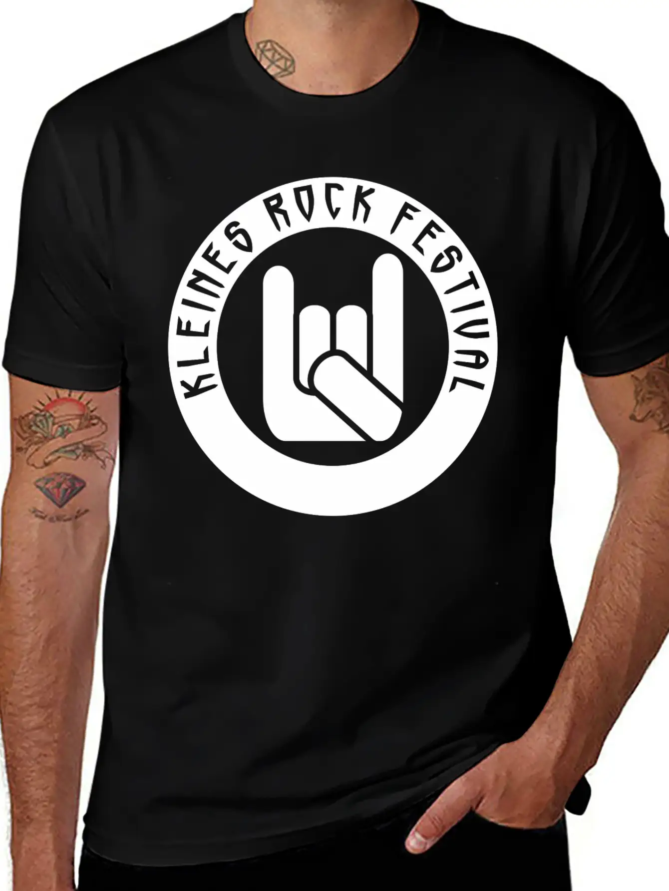 Kleines Rock Festival Stylish Everyday T-Shirt – Unisex Basic Cotton Tee