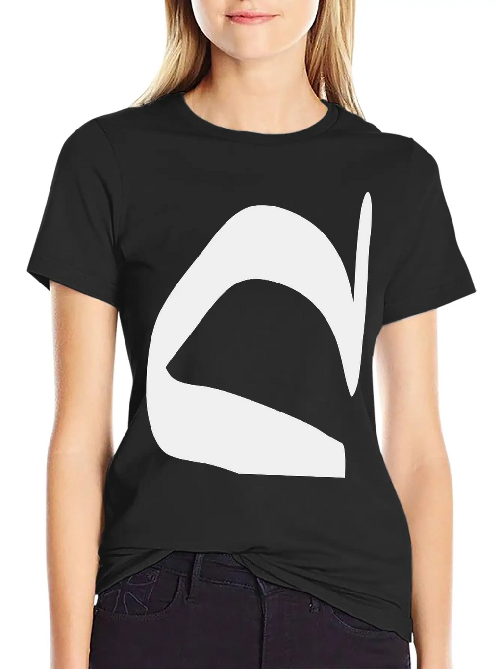 Letter C Unisex Short Sleeve Soft Cotton T-Shirt – Casual Everyday Wear