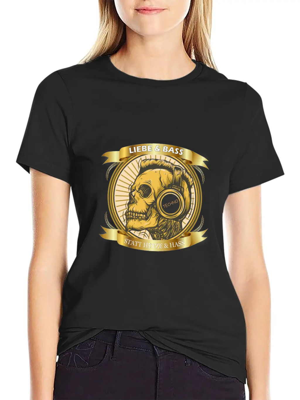 Love And Bass Instead Of Hate - Techno Casual Graphic T-Shirt – Simple And Comfortable Daily Wear