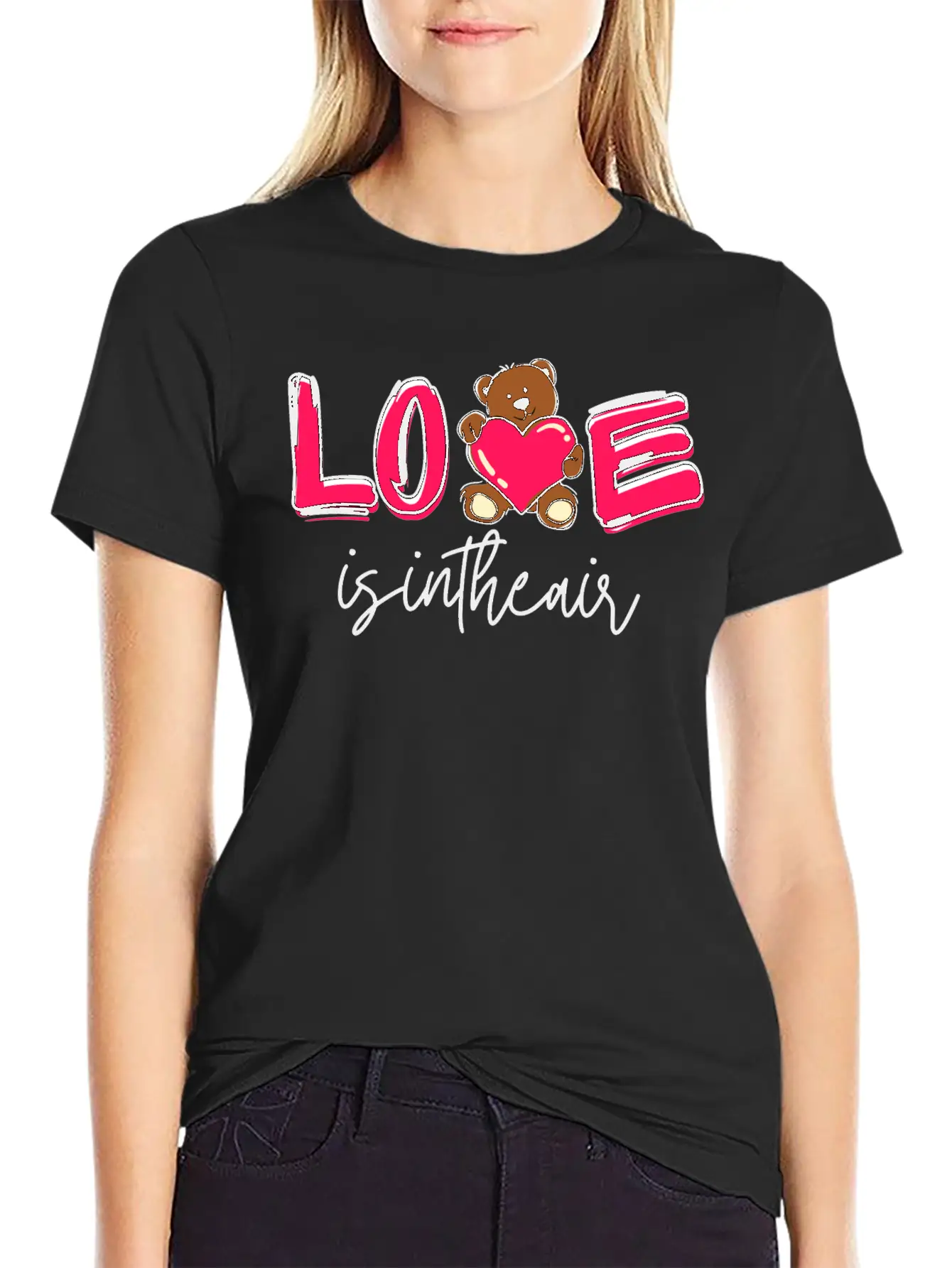 Love Is In The Air, Valentines Day Special Casual Graphic T-Shirt – Simple And Comfortable Daily Wear