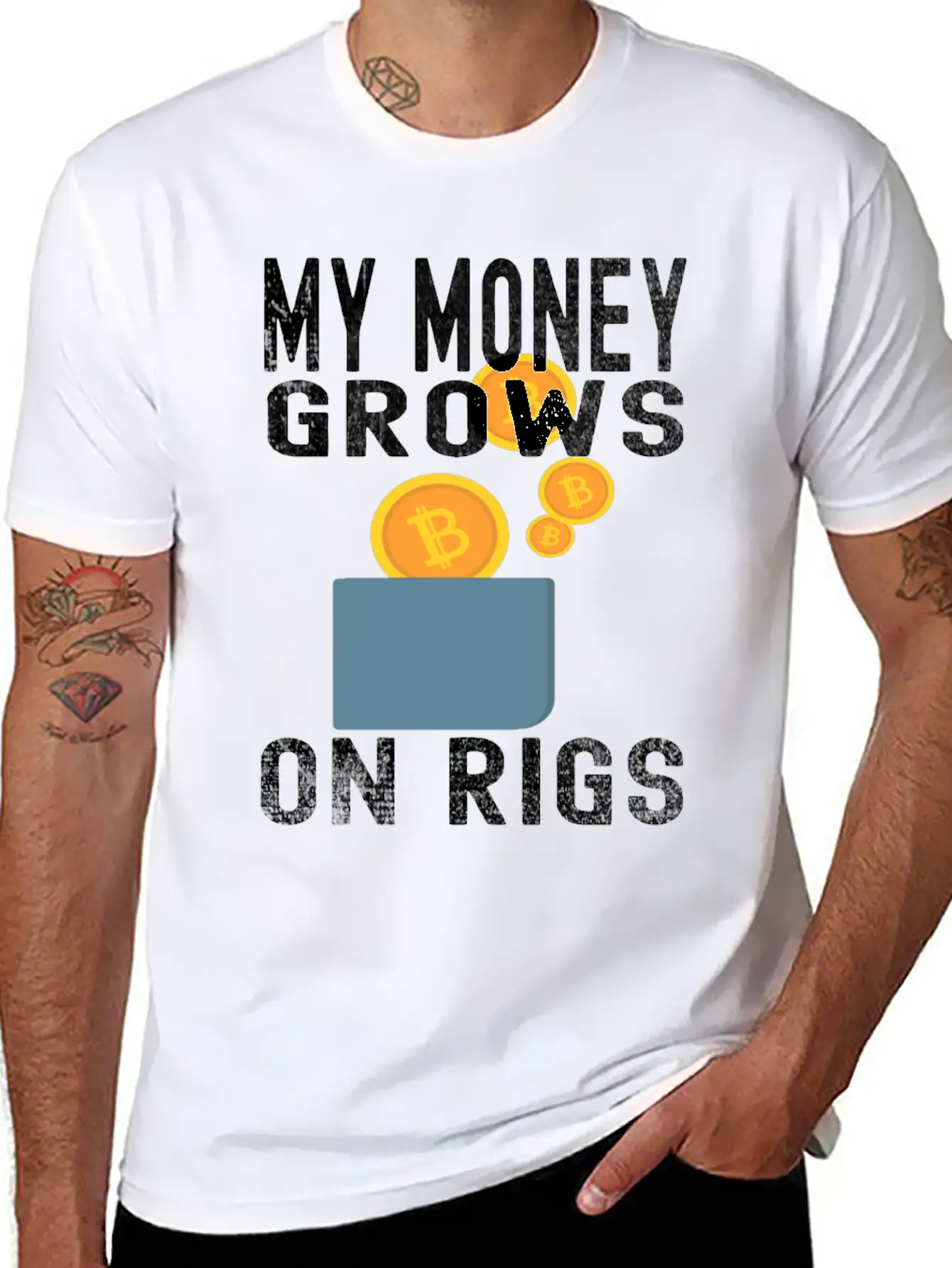 Money Grows On Rigs, Bitcoin & Ethereum Mining Unisex Casual T-Shirt – Clean Design For Daily Comfort